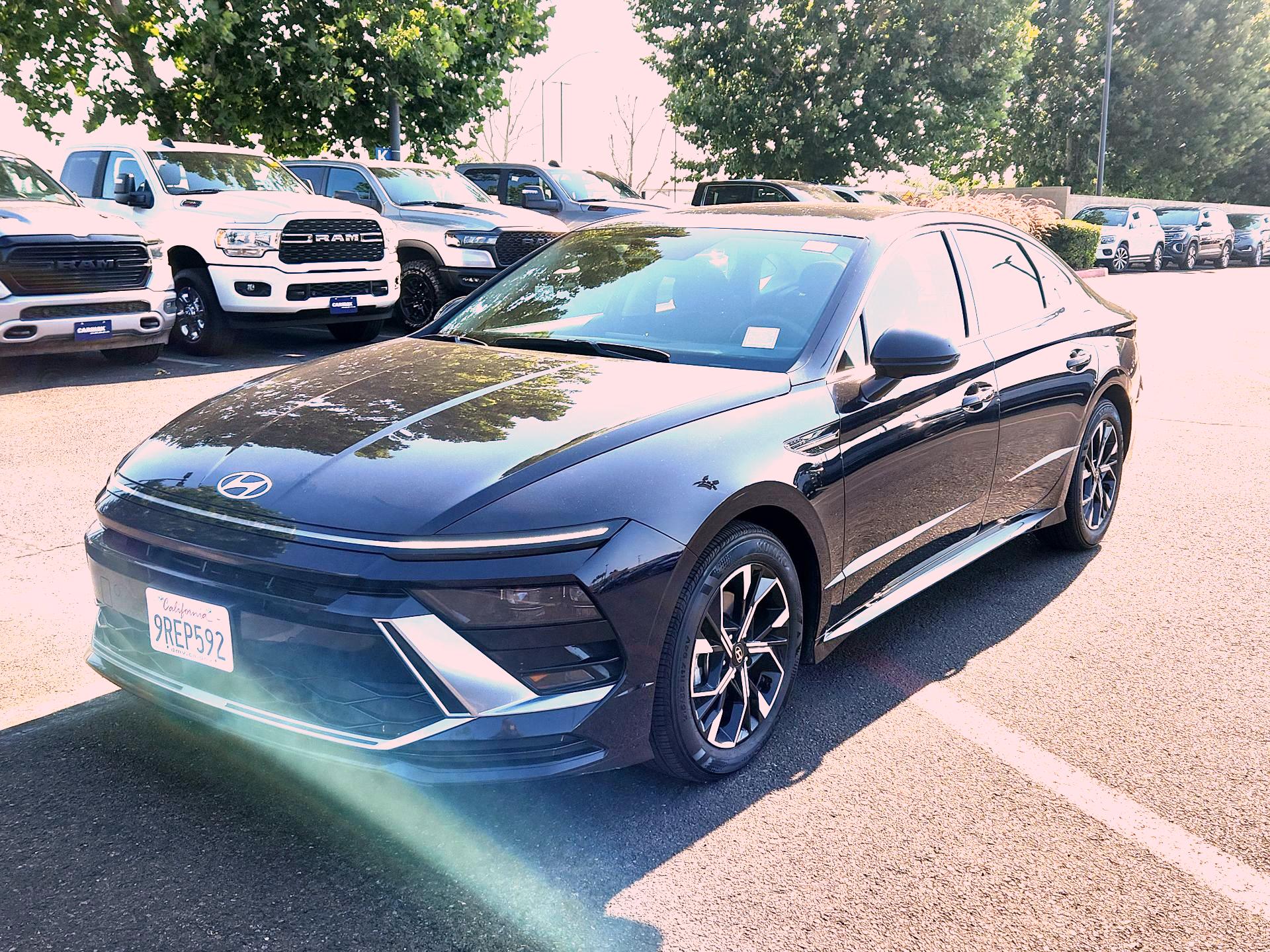Thumbnail: 2025 Hyundai Sonata - 3