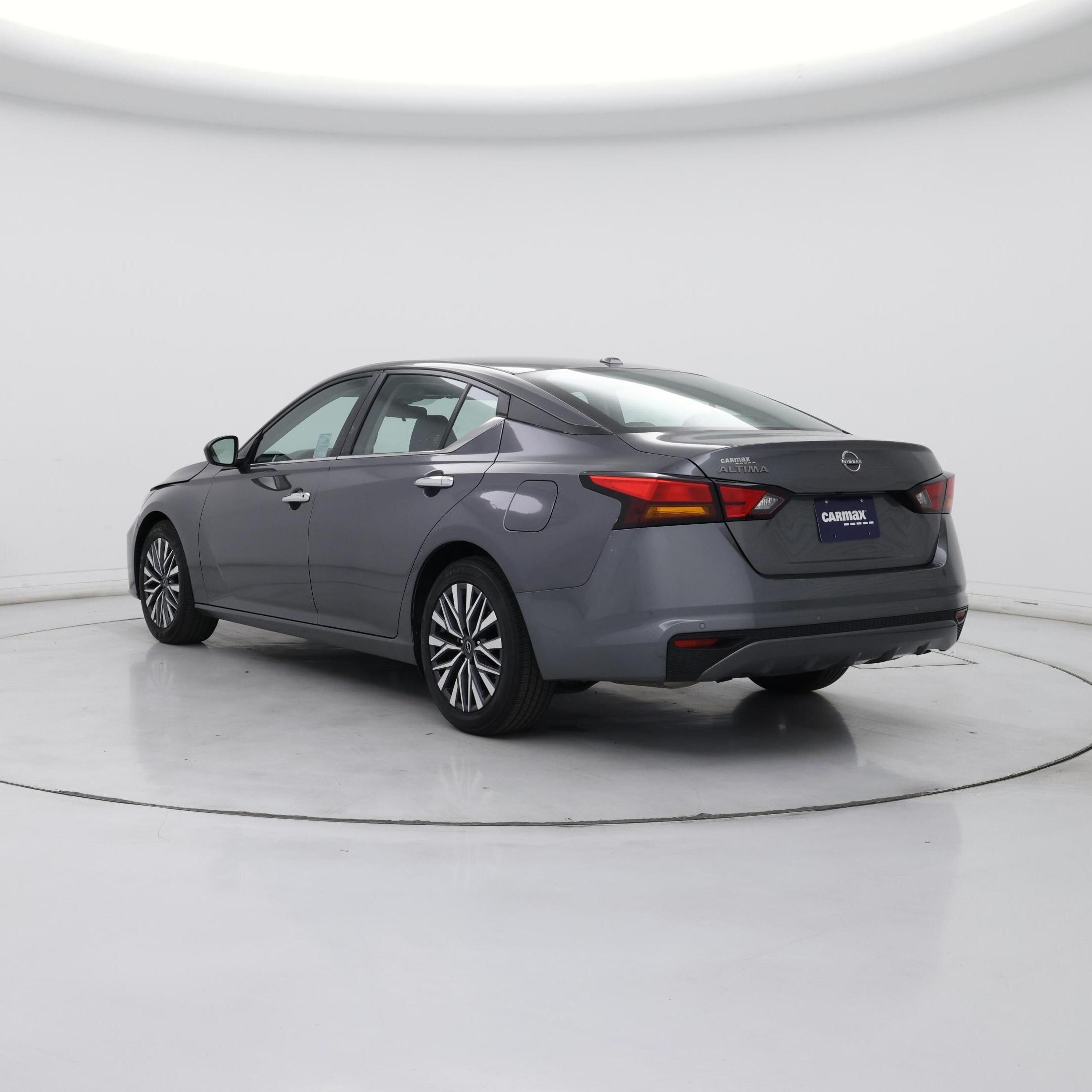 Thumbnail: 2025 Nissan Altima - 2