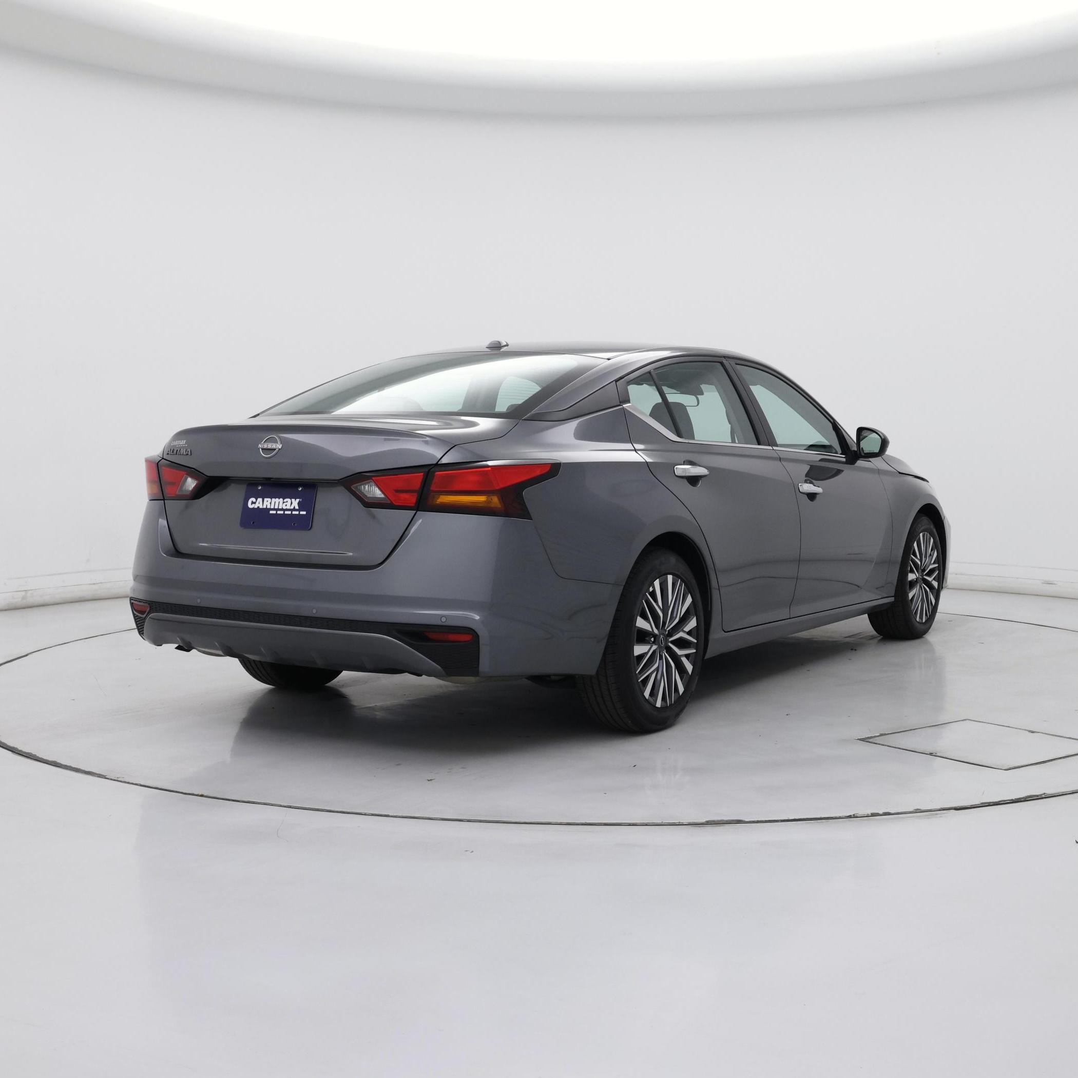 Thumbnail: 2025 Nissan Altima - 8
