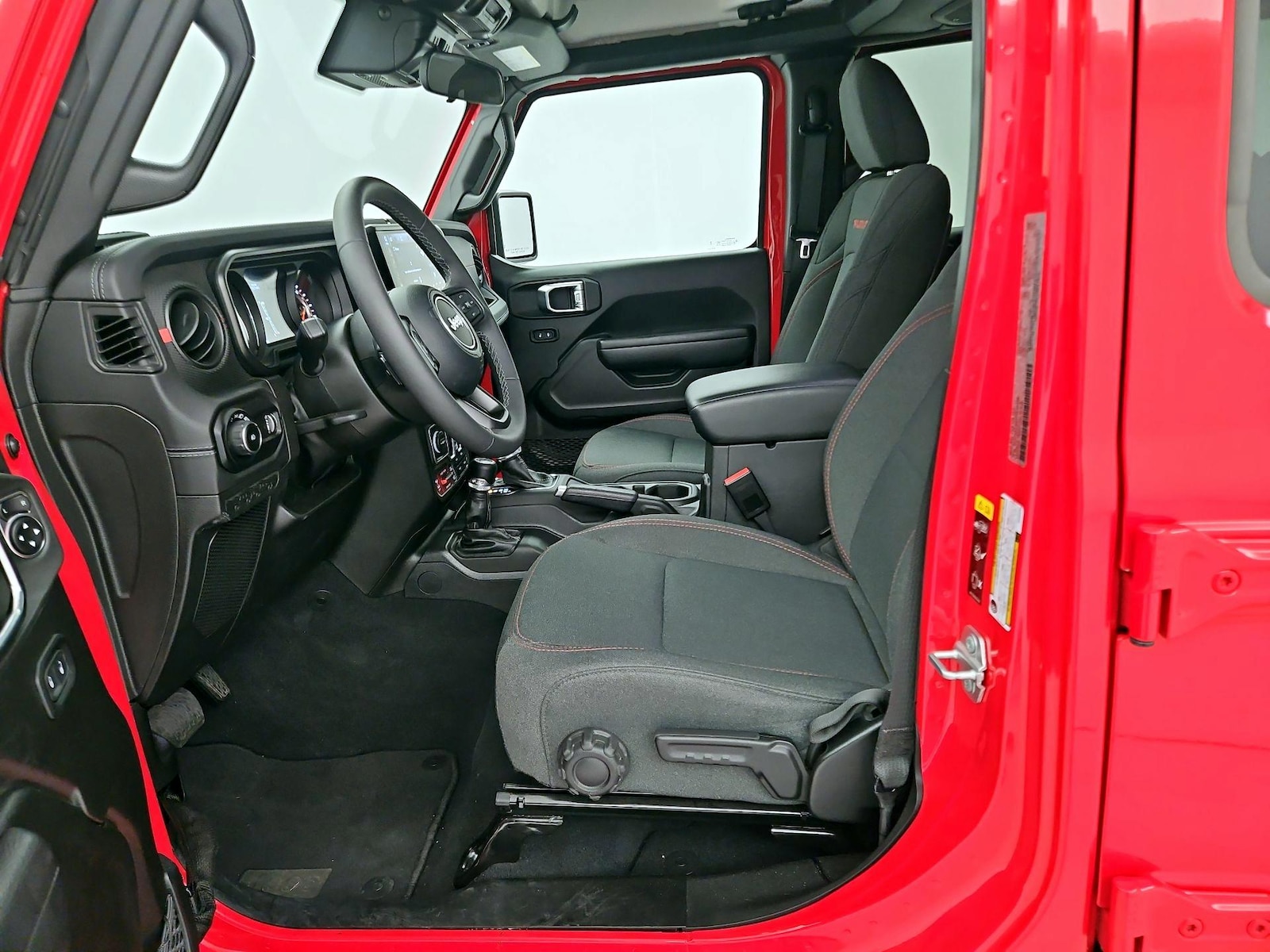 2025 Jeep Wrangler 4-Door Rubicon - Photo 12