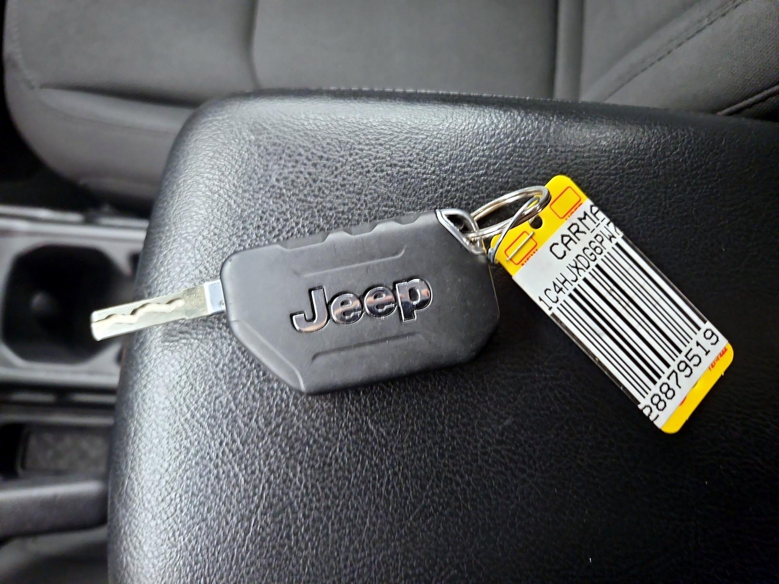 2023 Jeep Wrangler 4-Door Sport - Photo 23