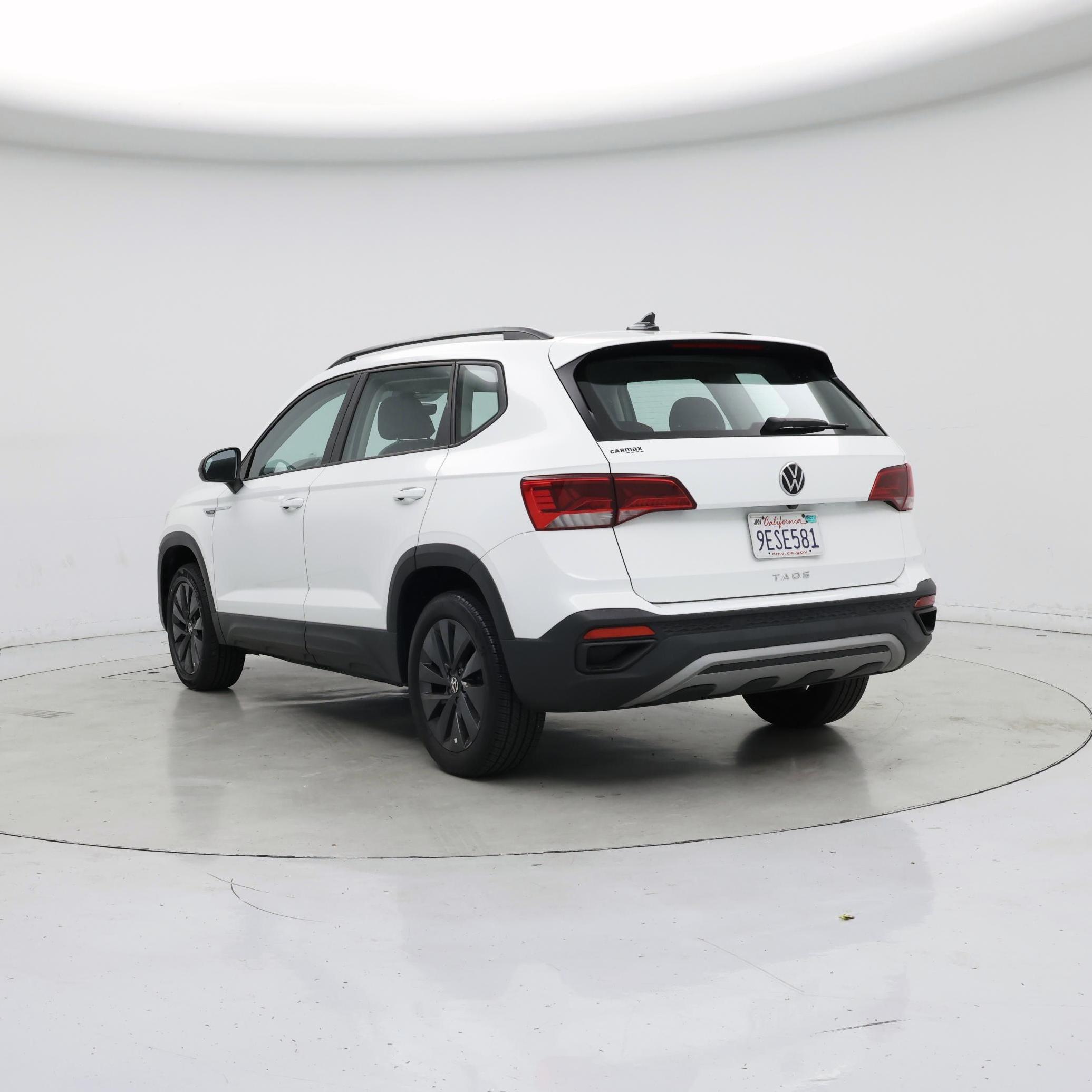 Thumbnail: 2023 Volkswagen Taos - 2