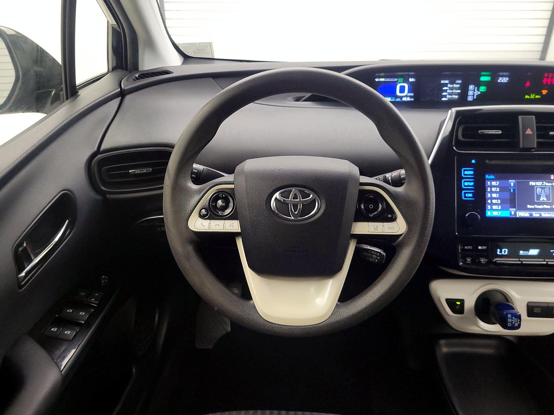 Thumbnail: 2018 Toyota Prius - 10