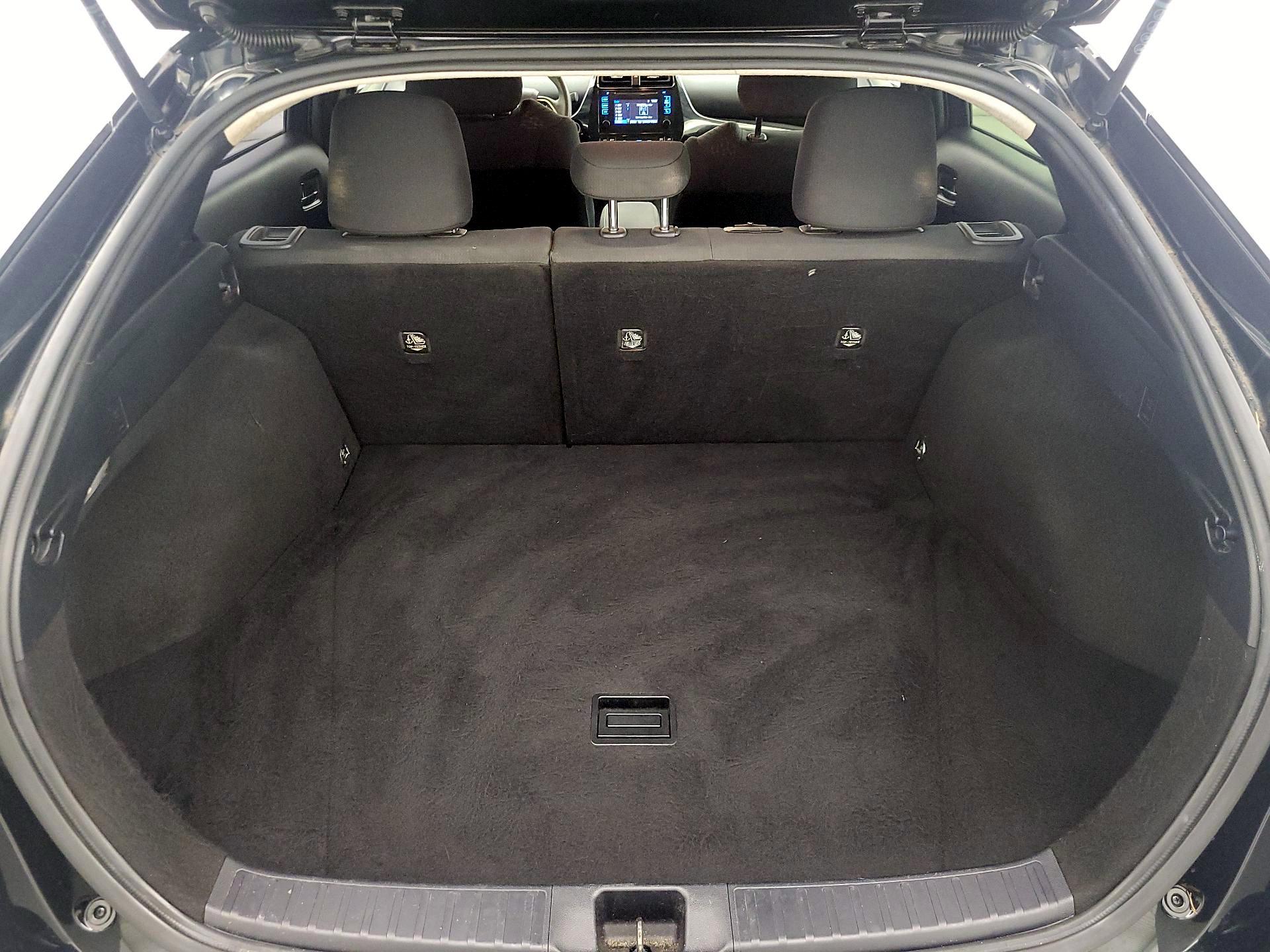 Thumbnail: 2018 Toyota Prius - 19