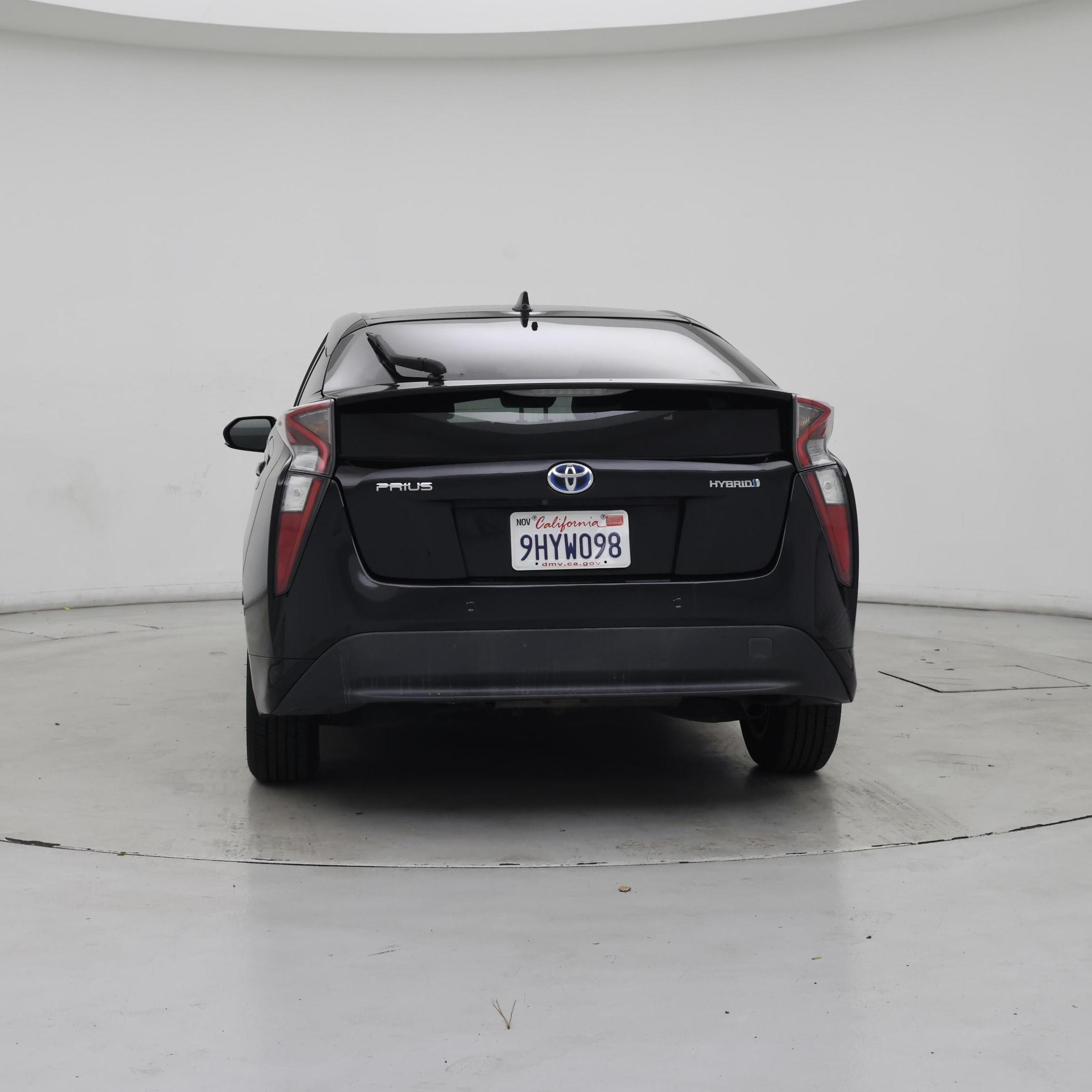 Thumbnail: 2018 Toyota Prius - 6