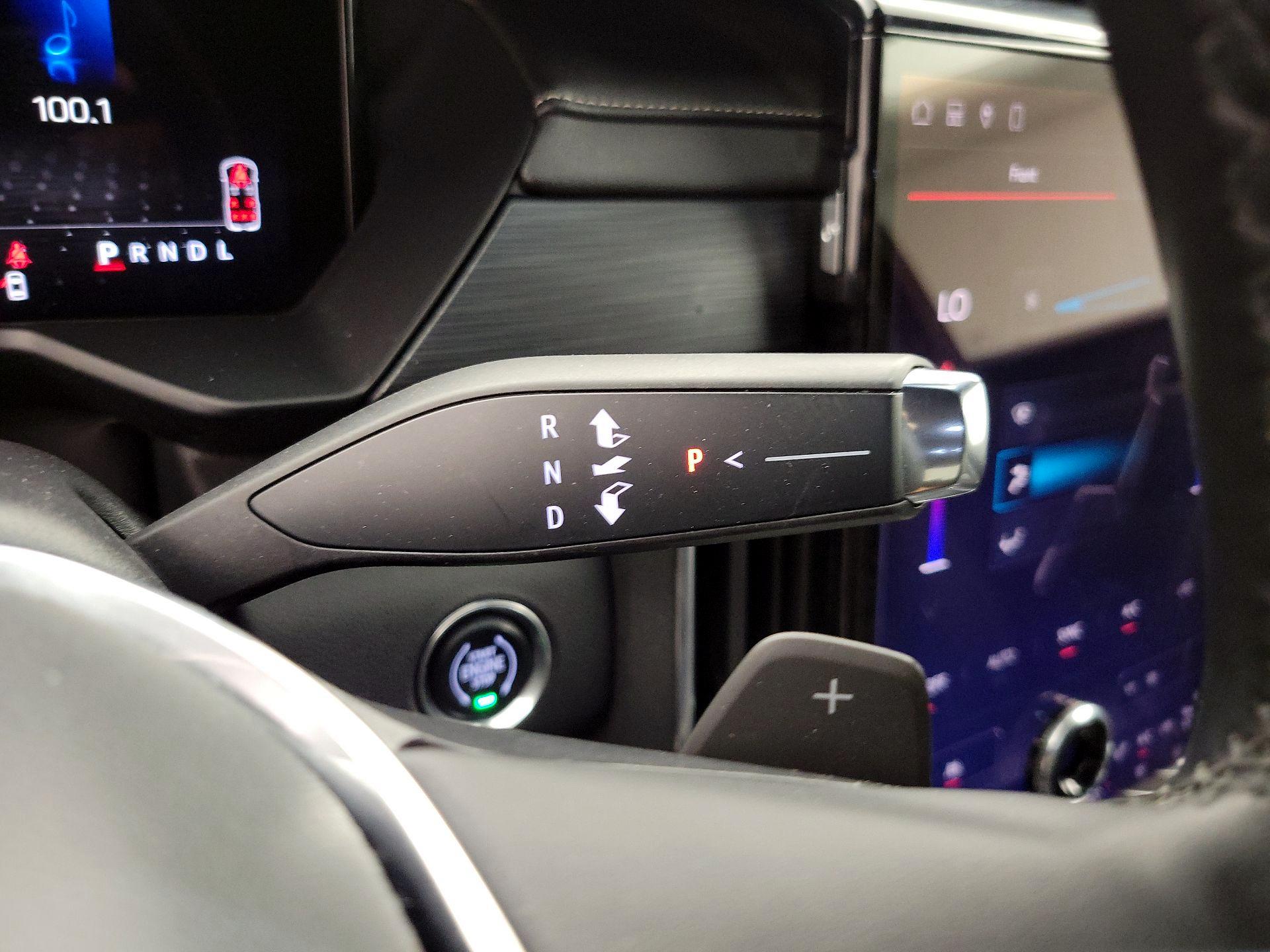 Thumbnail: 2024 GMC Acadia - 18