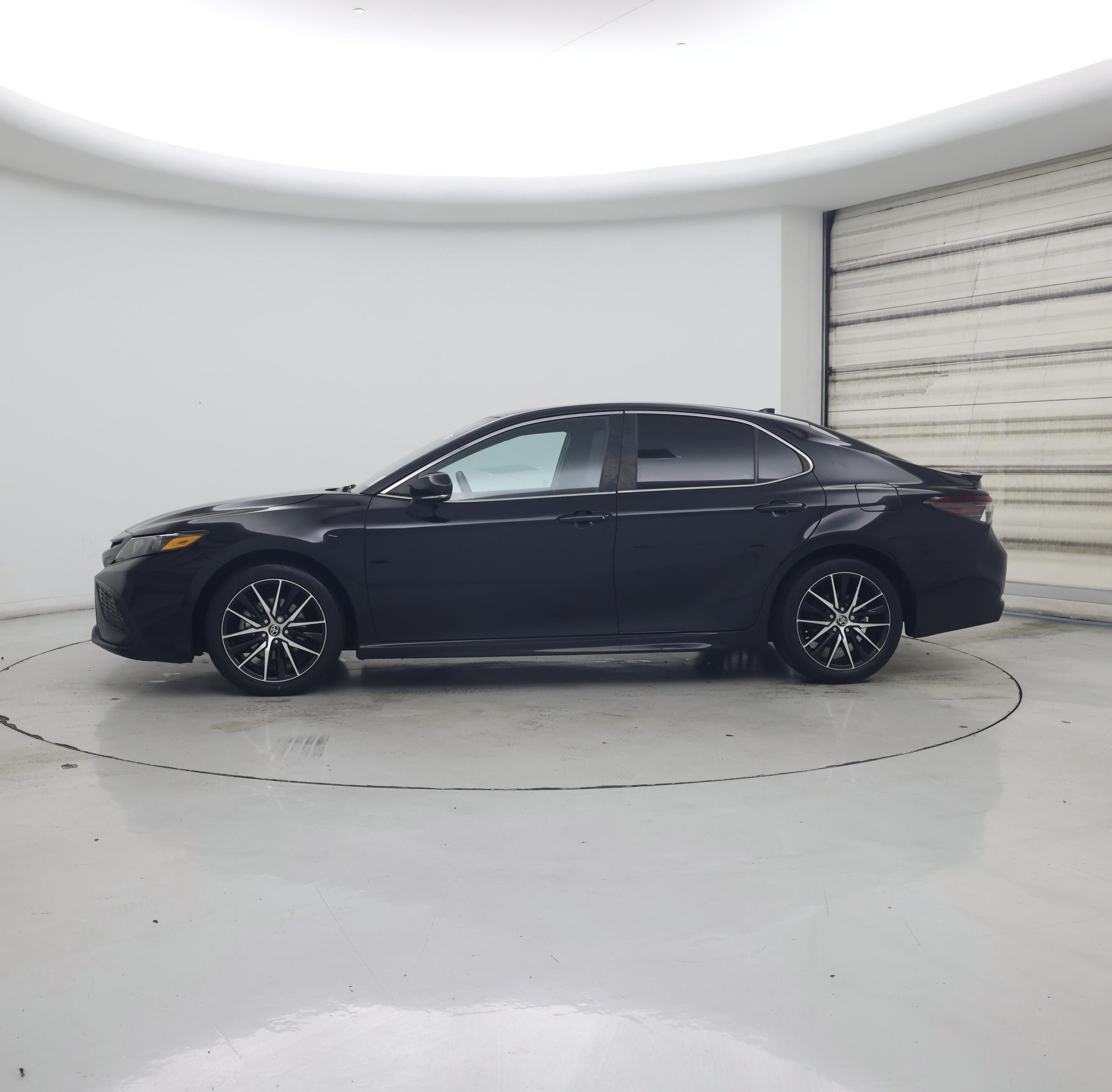 Thumbnail: 2023 Toyota Camry - 3