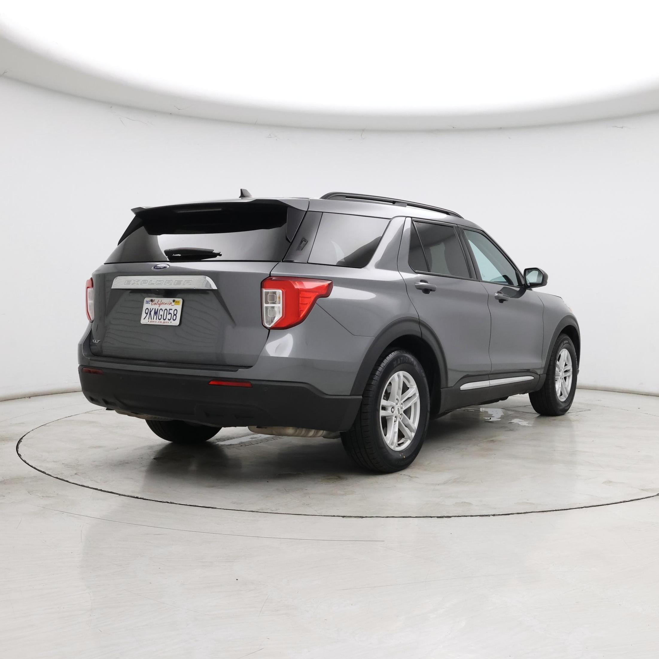 Thumbnail: 2023 Ford Explorer - 8