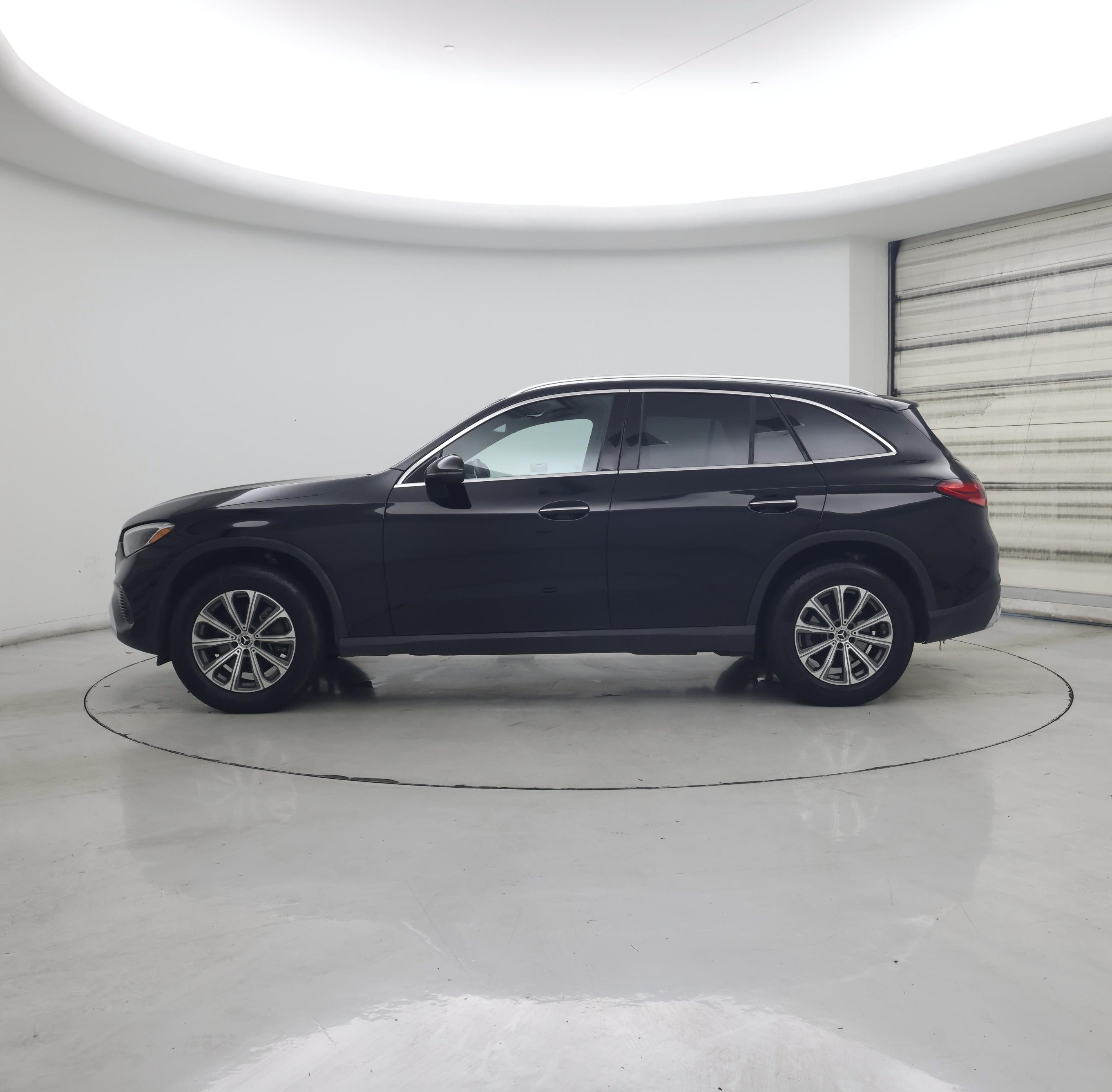 Thumbnail: 2024 Mercedes-Benz GLC - 3