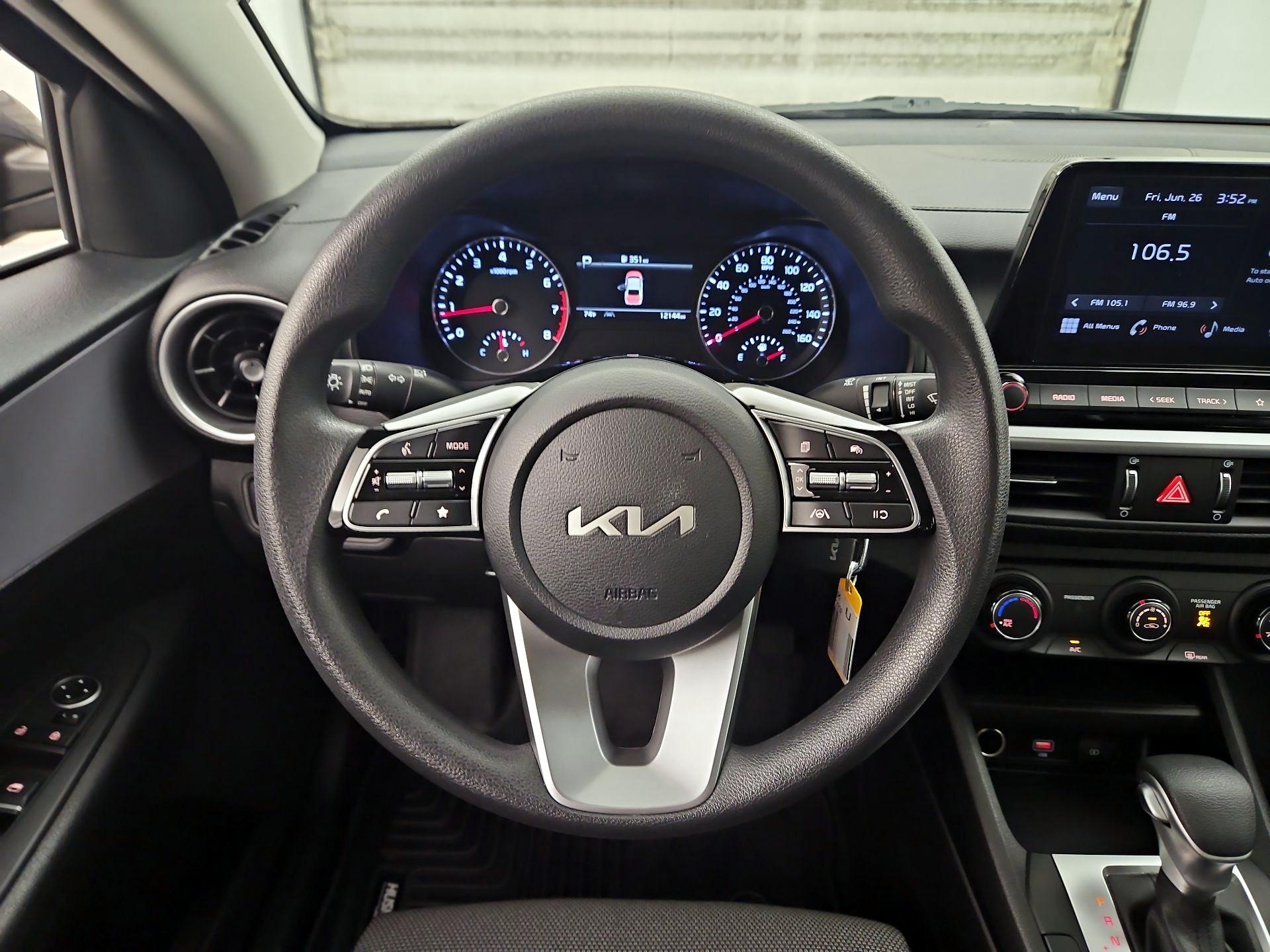 Thumbnail: 2024 Kia Forte - 10
