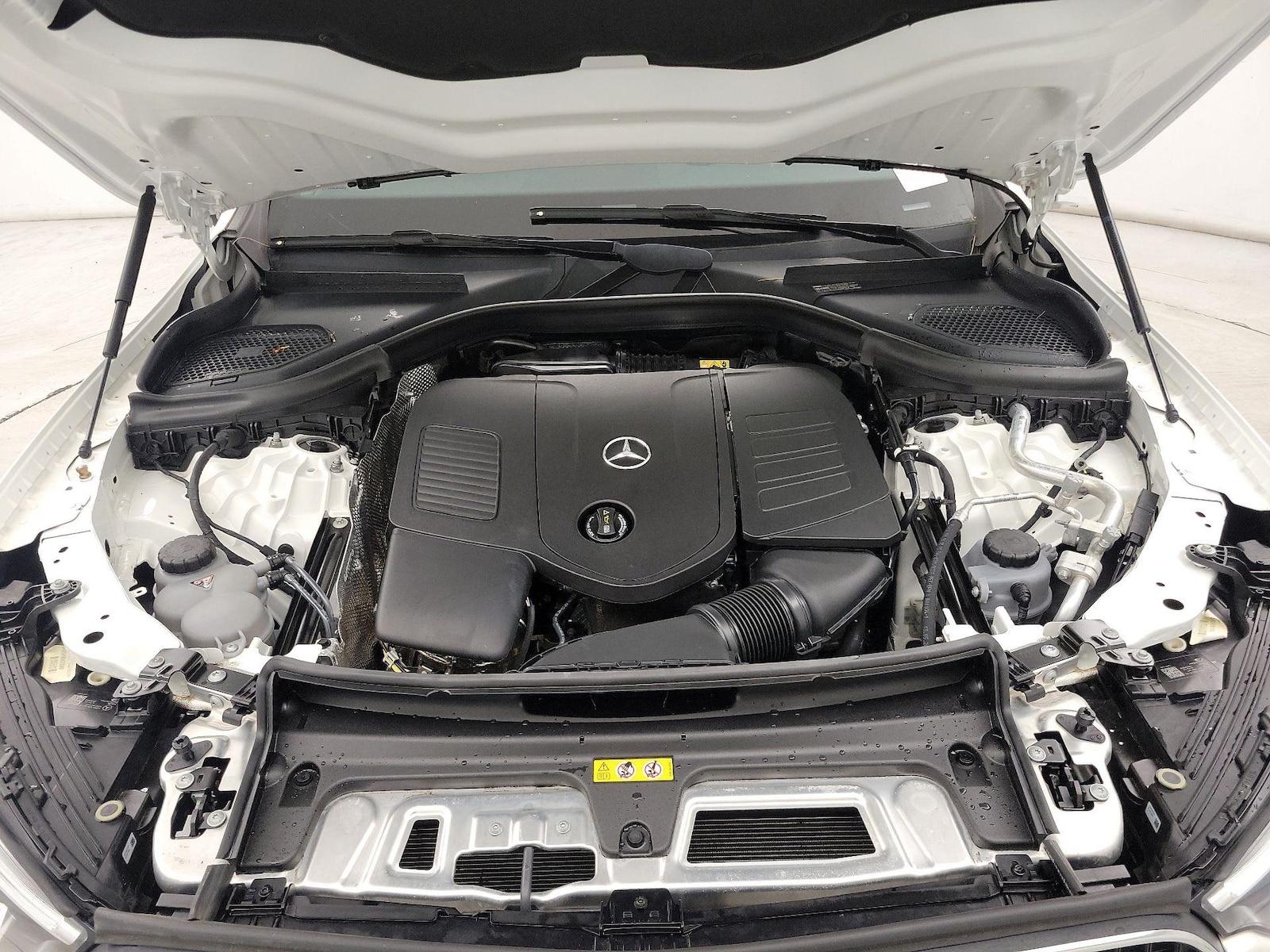 2024 Mercedes-Benz GLC GLC 300 - Photo 23