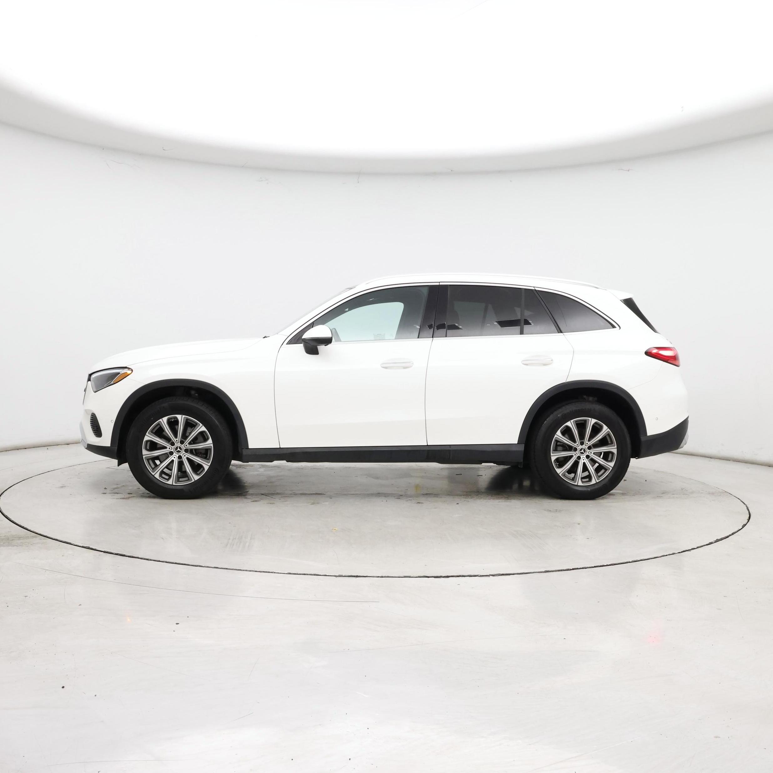 Thumbnail: 2024 Mercedes-Benz GLC - 3