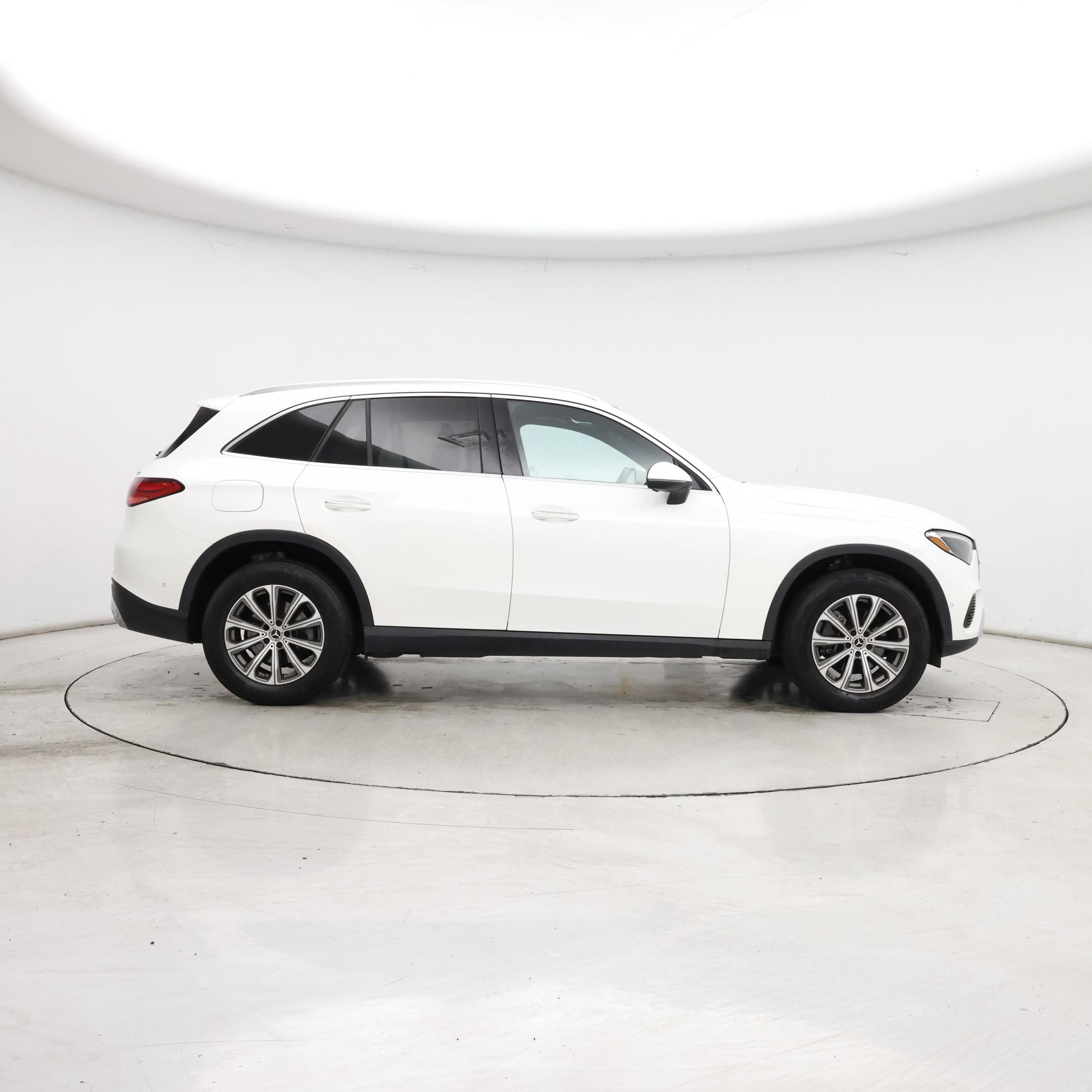 Thumbnail: 2024 Mercedes-Benz GLC - 7