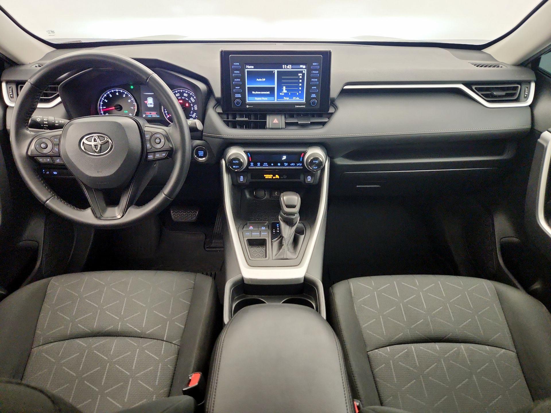 Thumbnail: 2021 Toyota RAV4 - 9