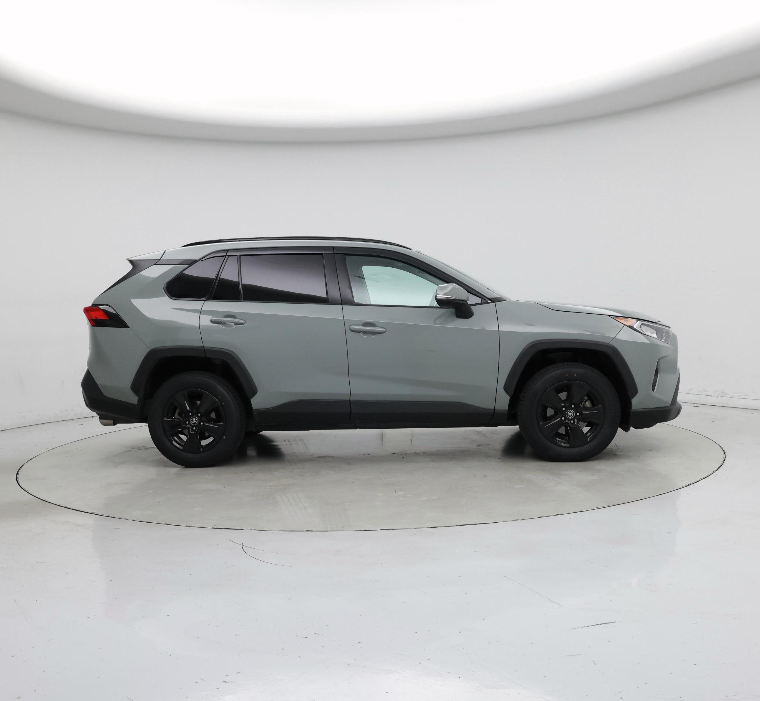 Thumbnail: 2021 Toyota RAV4 - 7