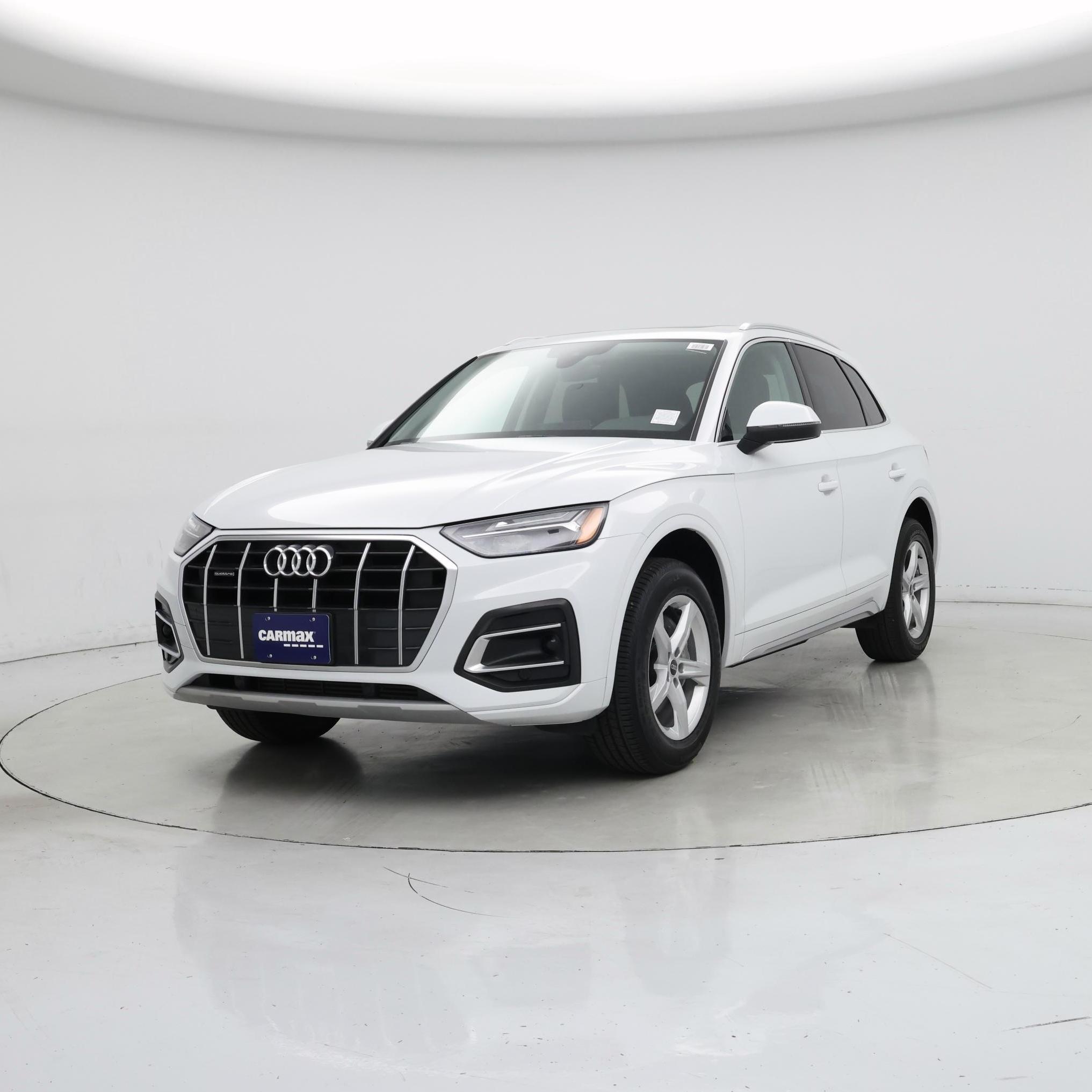 Thumbnail: 2022 Audi Q5 - 4