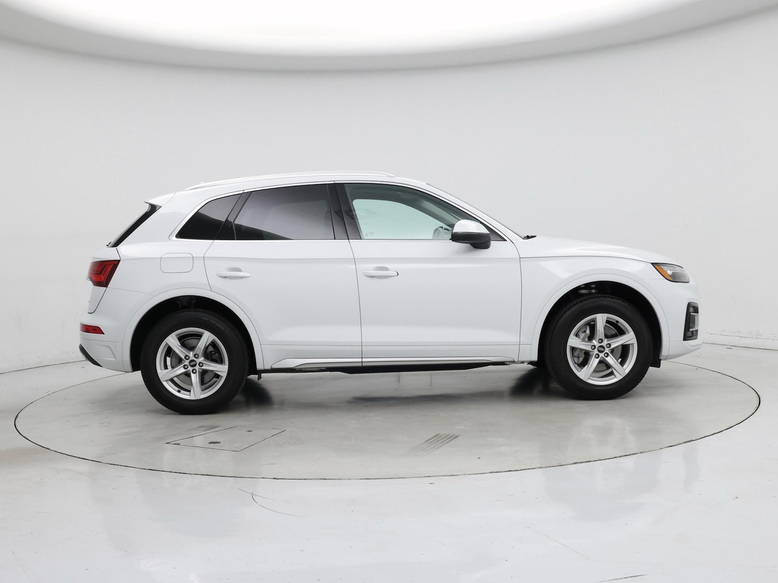 2022 Audi Q5 Premium - Photo 8