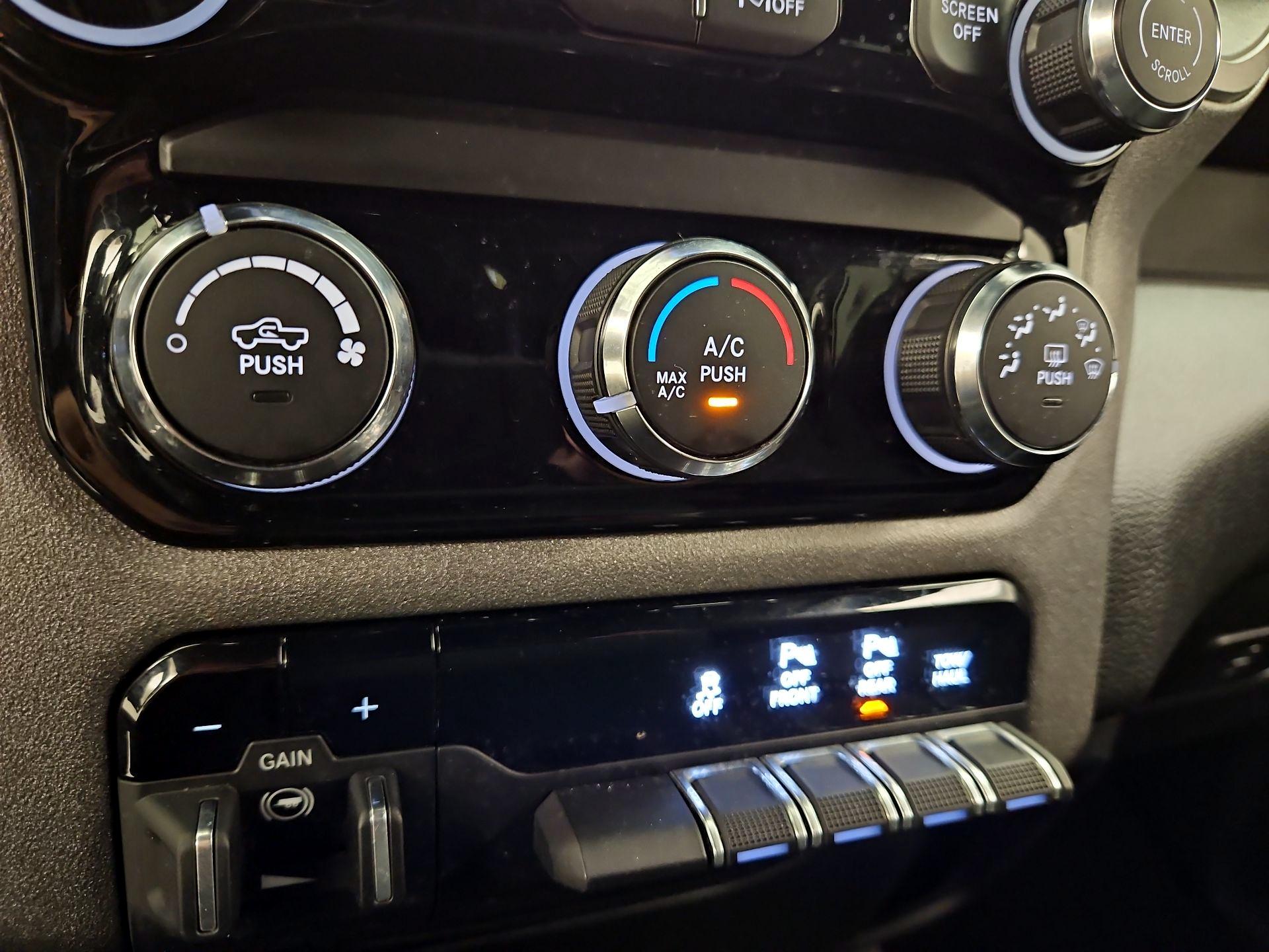 Thumbnail: 2025 RAM 1500 - 16