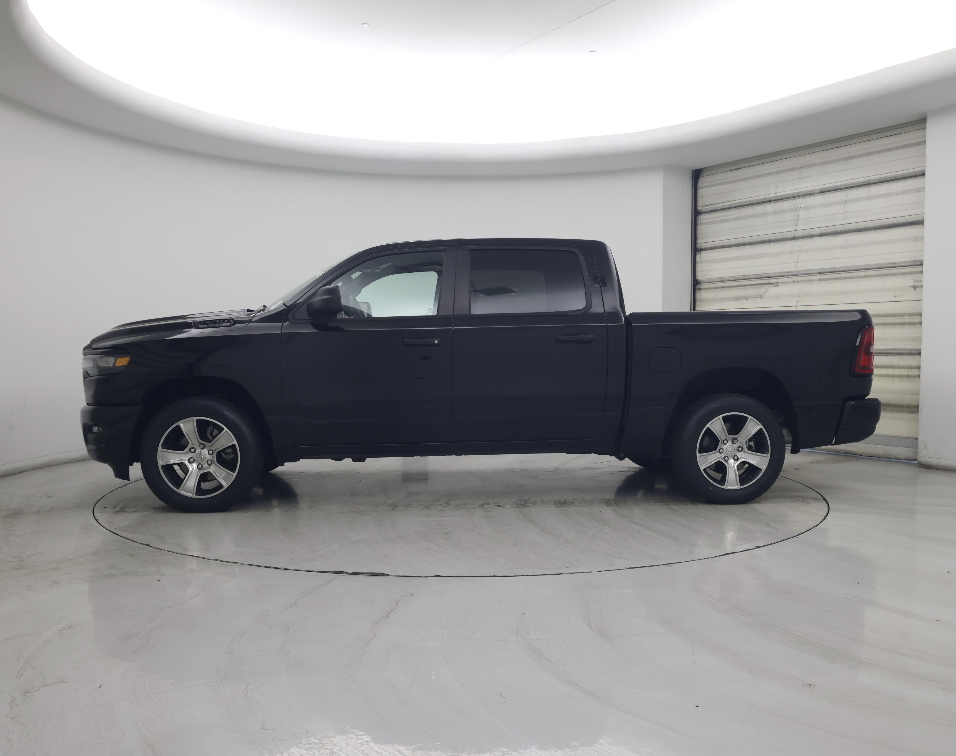 Thumbnail: 2025 RAM 1500 - 3