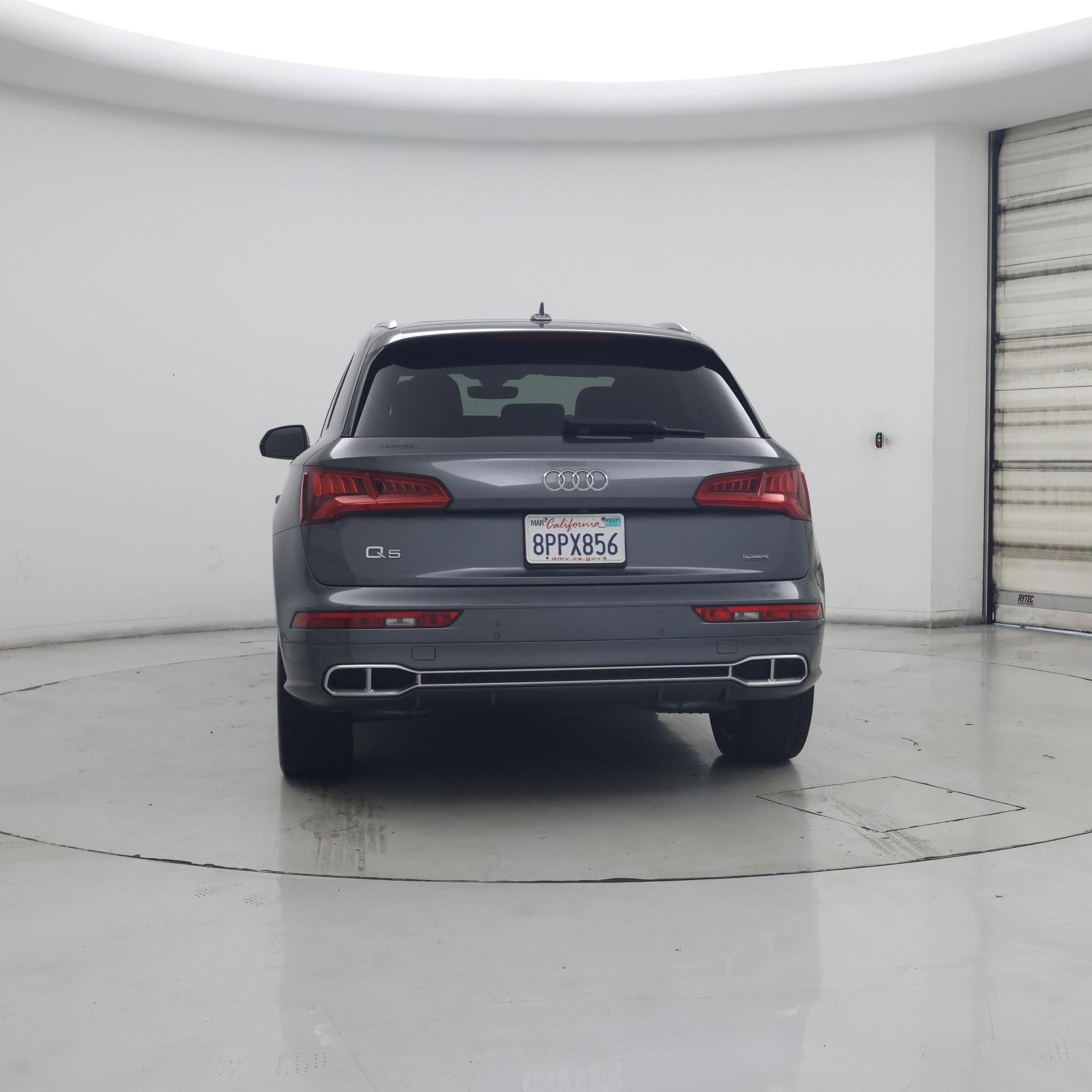 Thumbnail: 2020 Audi Q5 - 6