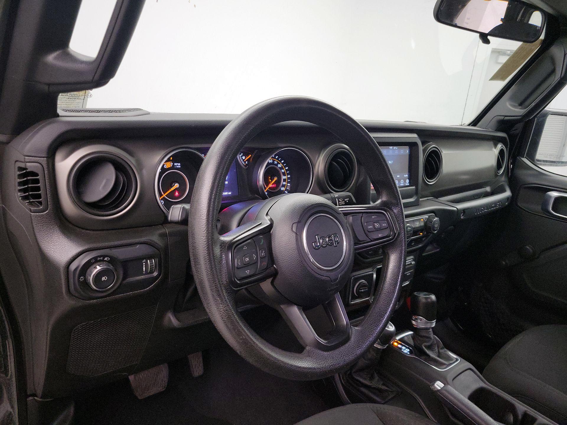 Thumbnail: 2023 Jeep Wrangler - 9