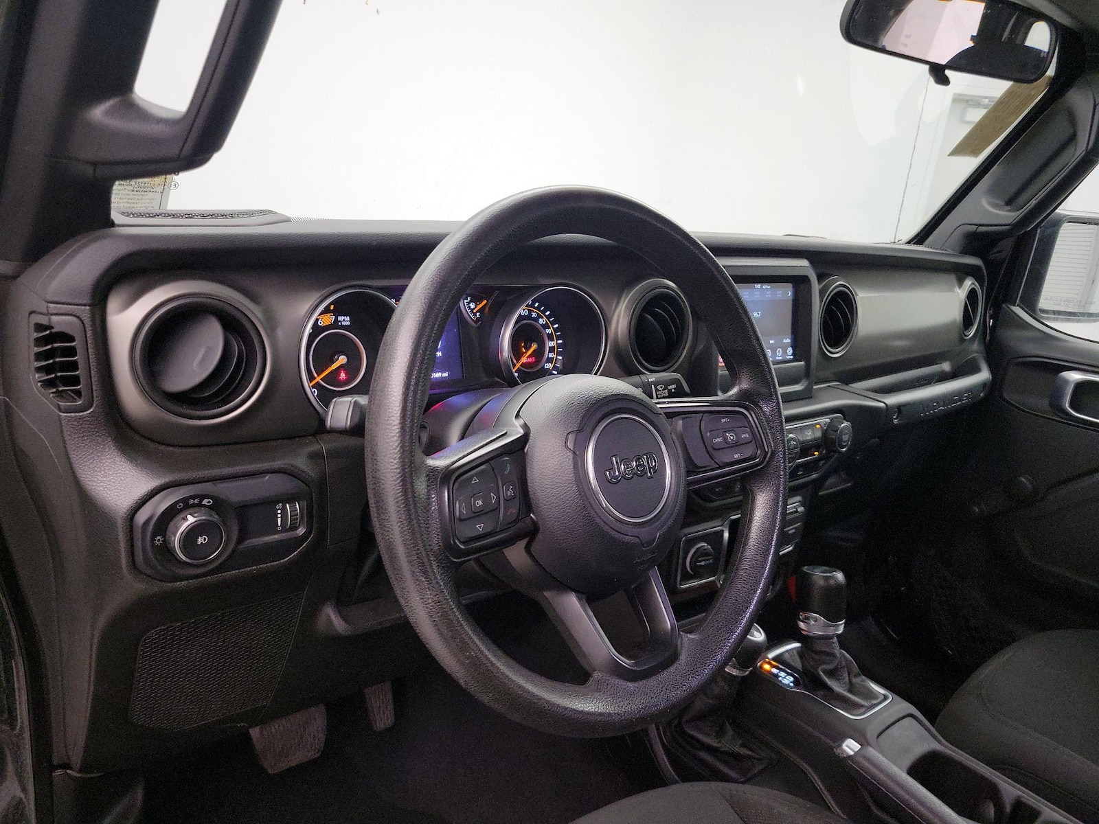 2023 Jeep Wrangler 4-Door Sport - Photo 10