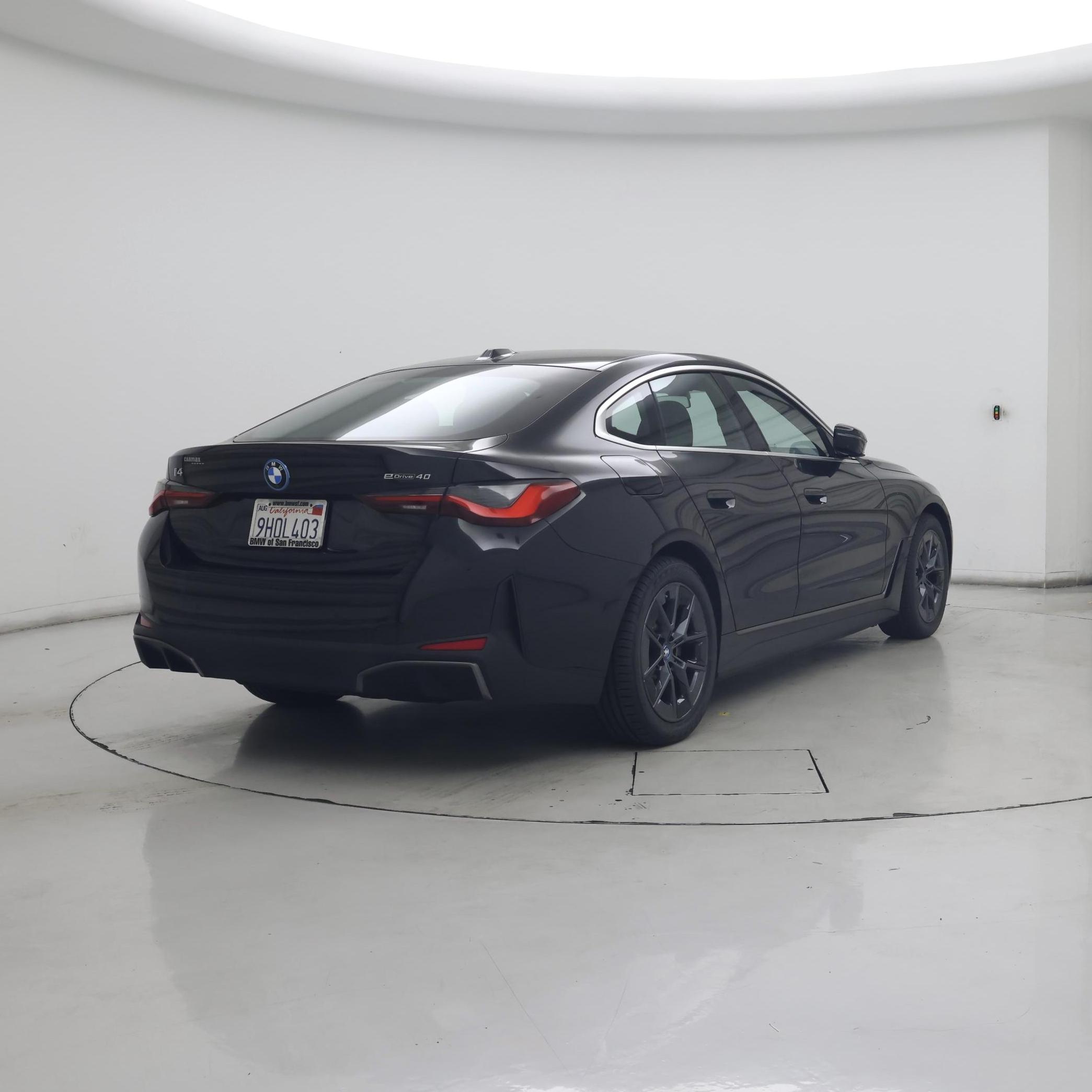 Thumbnail: 2023 BMW i4 - 8