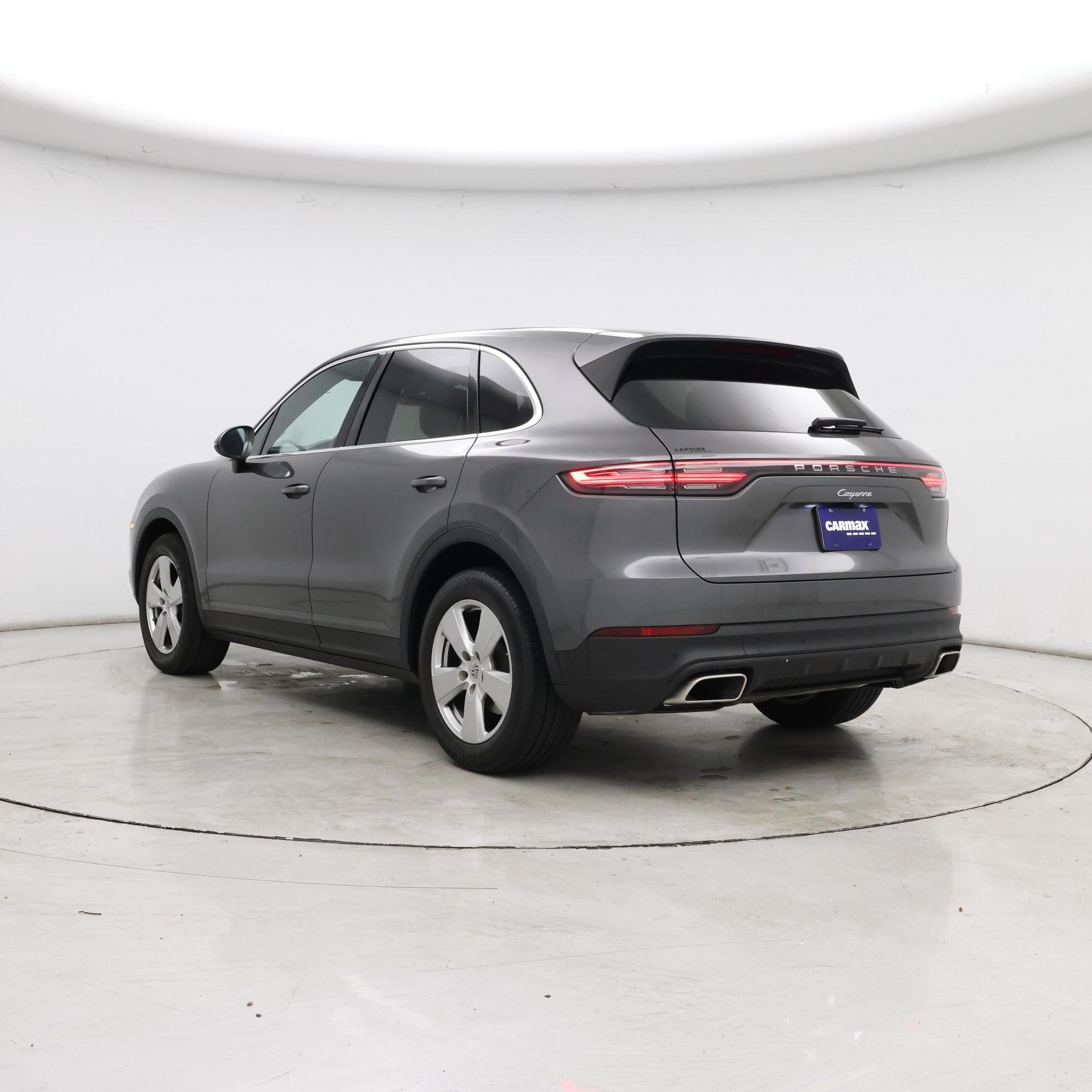 Thumbnail: 2020 Porsche Cayenne - 2