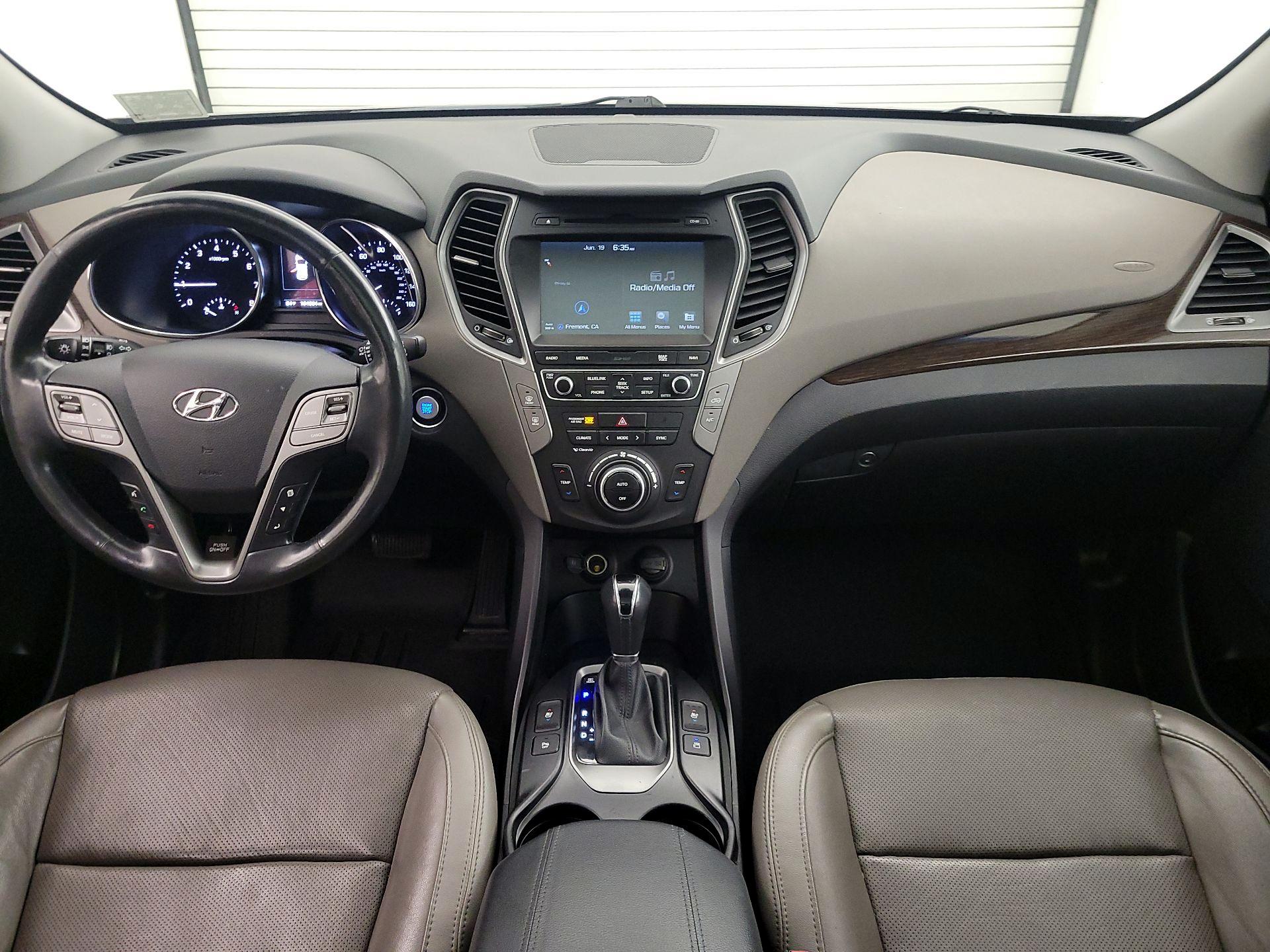 Thumbnail: 2017 Hyundai Santa Fe - 9