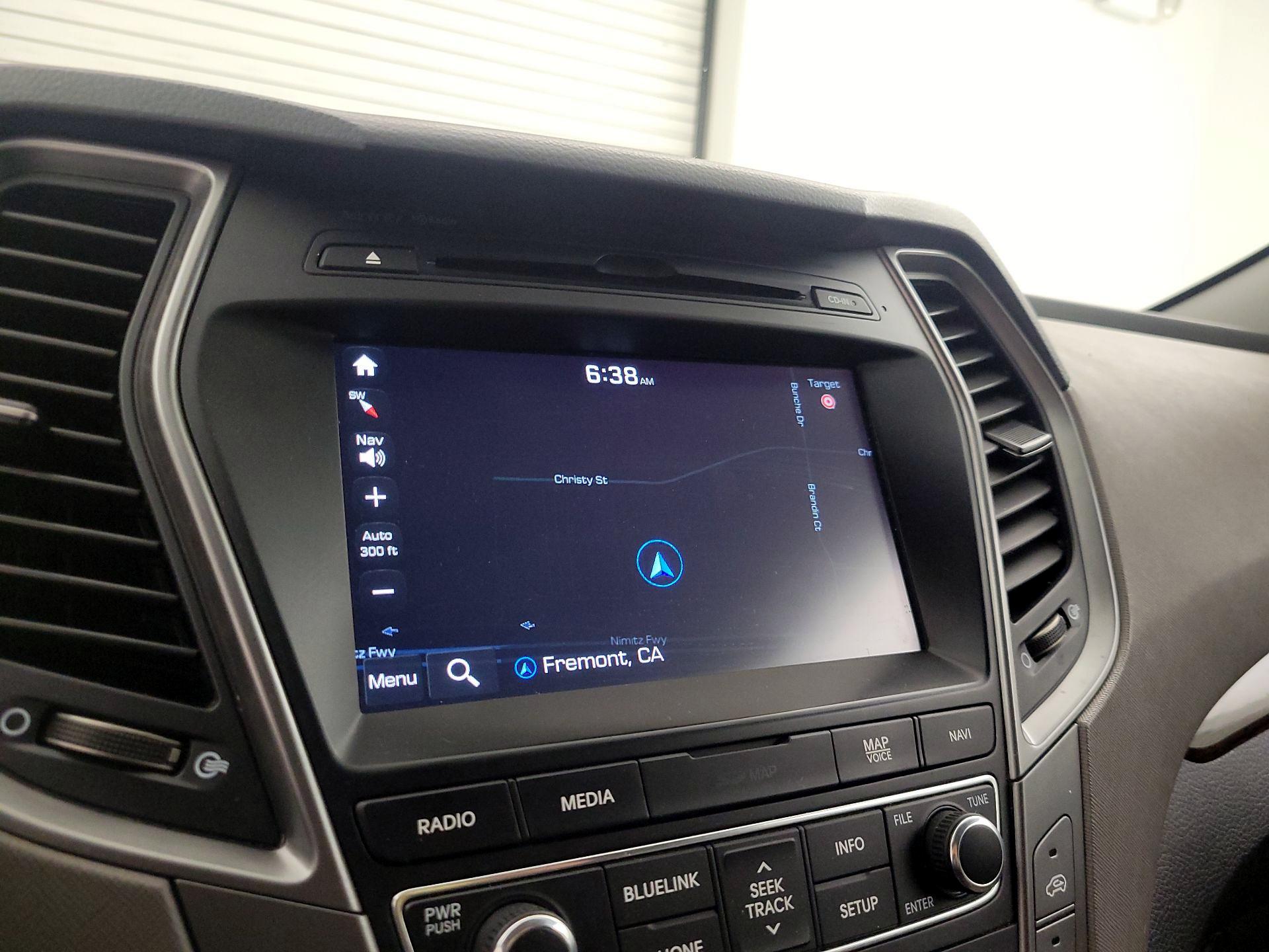 Thumbnail: 2017 Hyundai Santa Fe - 14
