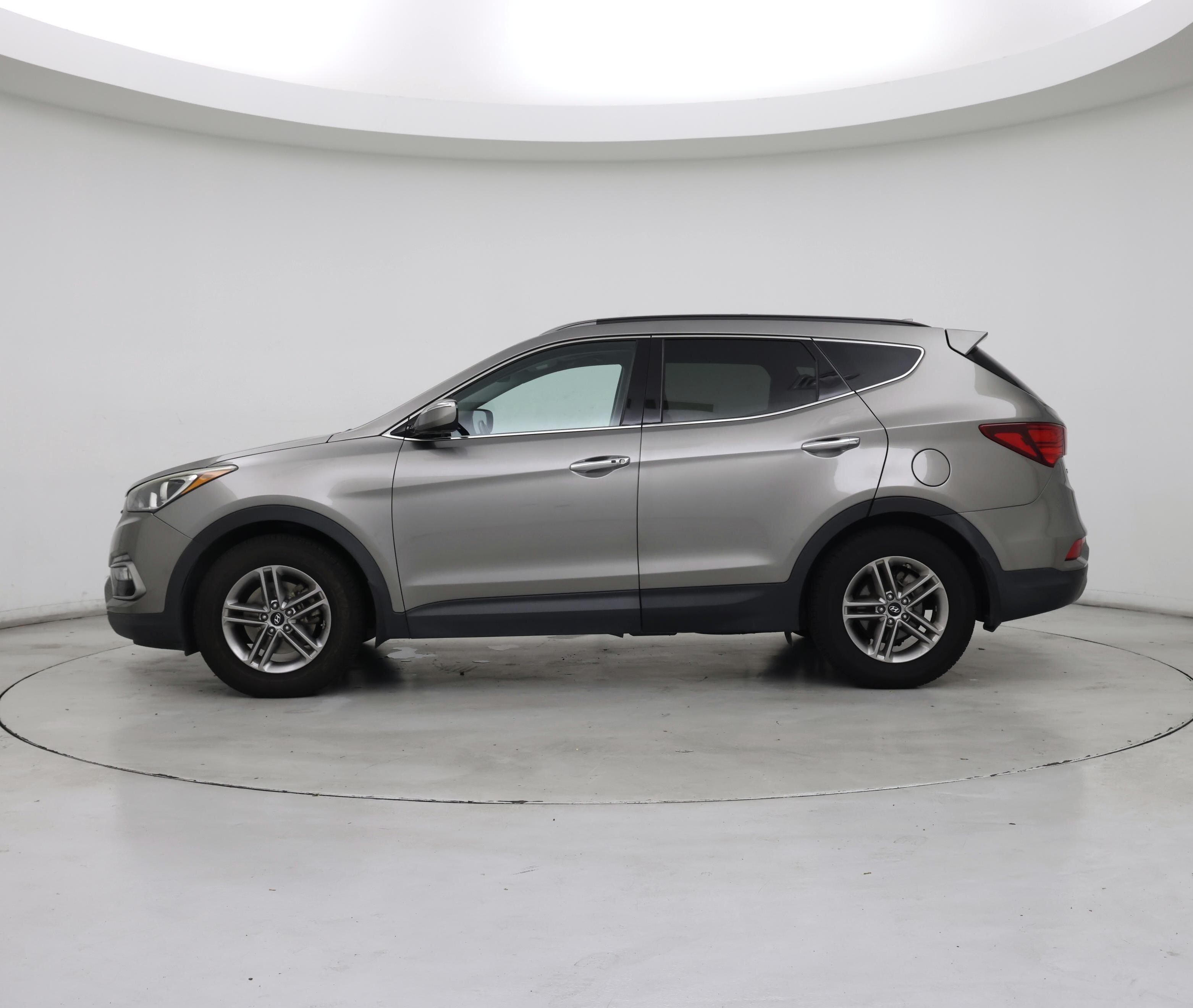 Thumbnail: 2017 Hyundai Santa Fe - 3