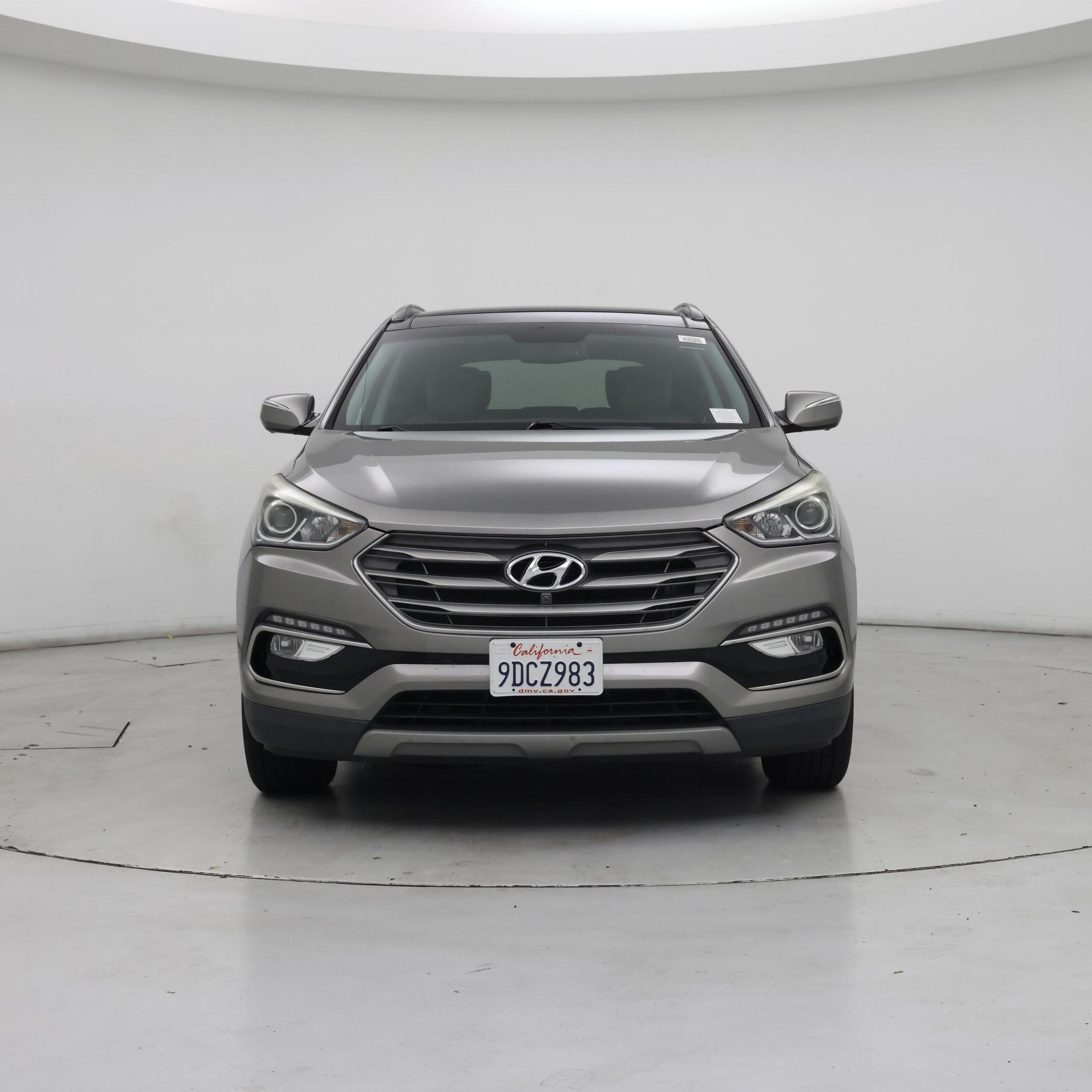 Thumbnail: 2017 Hyundai Santa Fe - 5