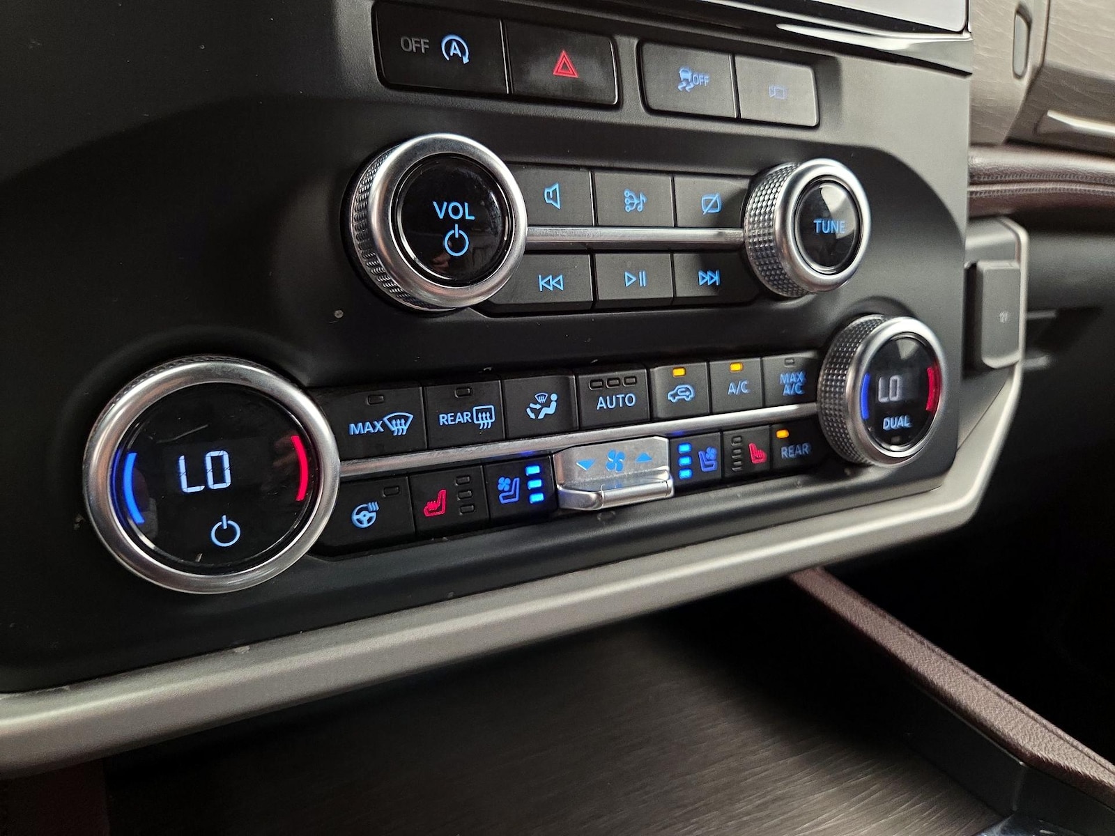 2024 Ford Expedition Limited - Photo 18