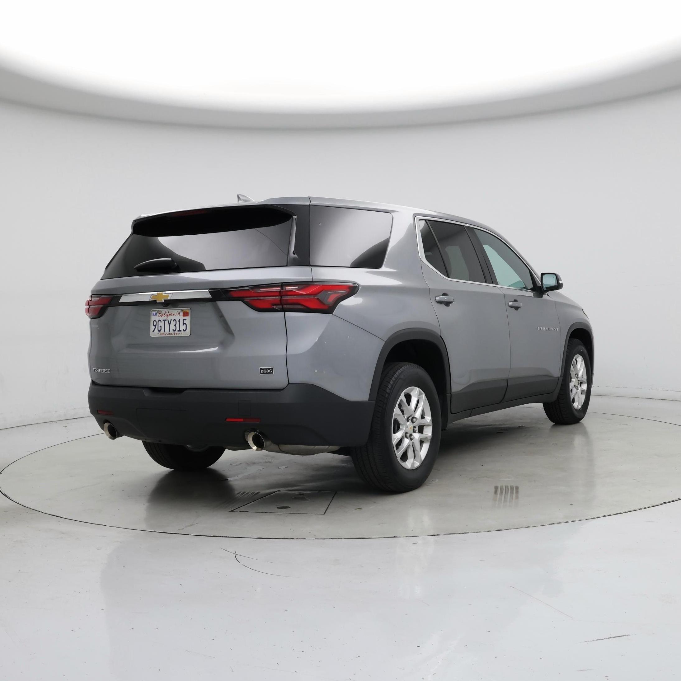 Thumbnail: 2023 Chevrolet Traverse - 8