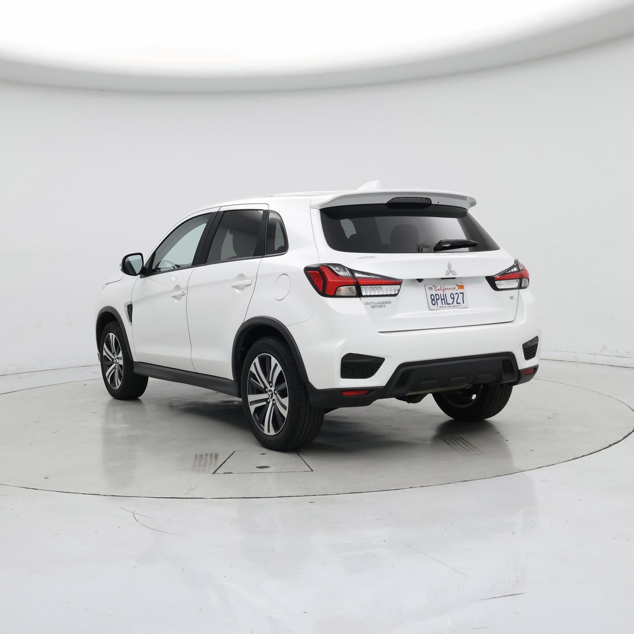 Thumbnail: 2020 Mitsubishi Outlander Sport - 2
