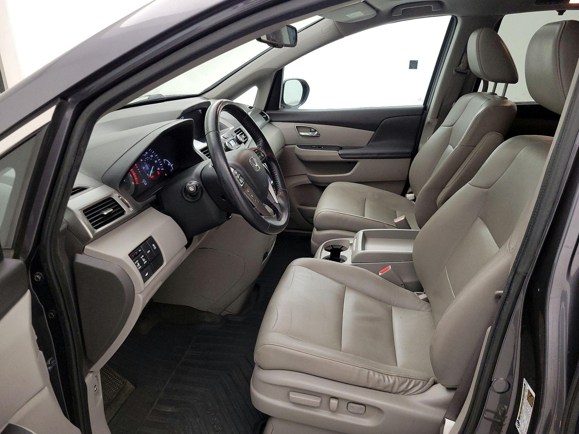 Thumbnail: 2016 Honda Odyssey - 11