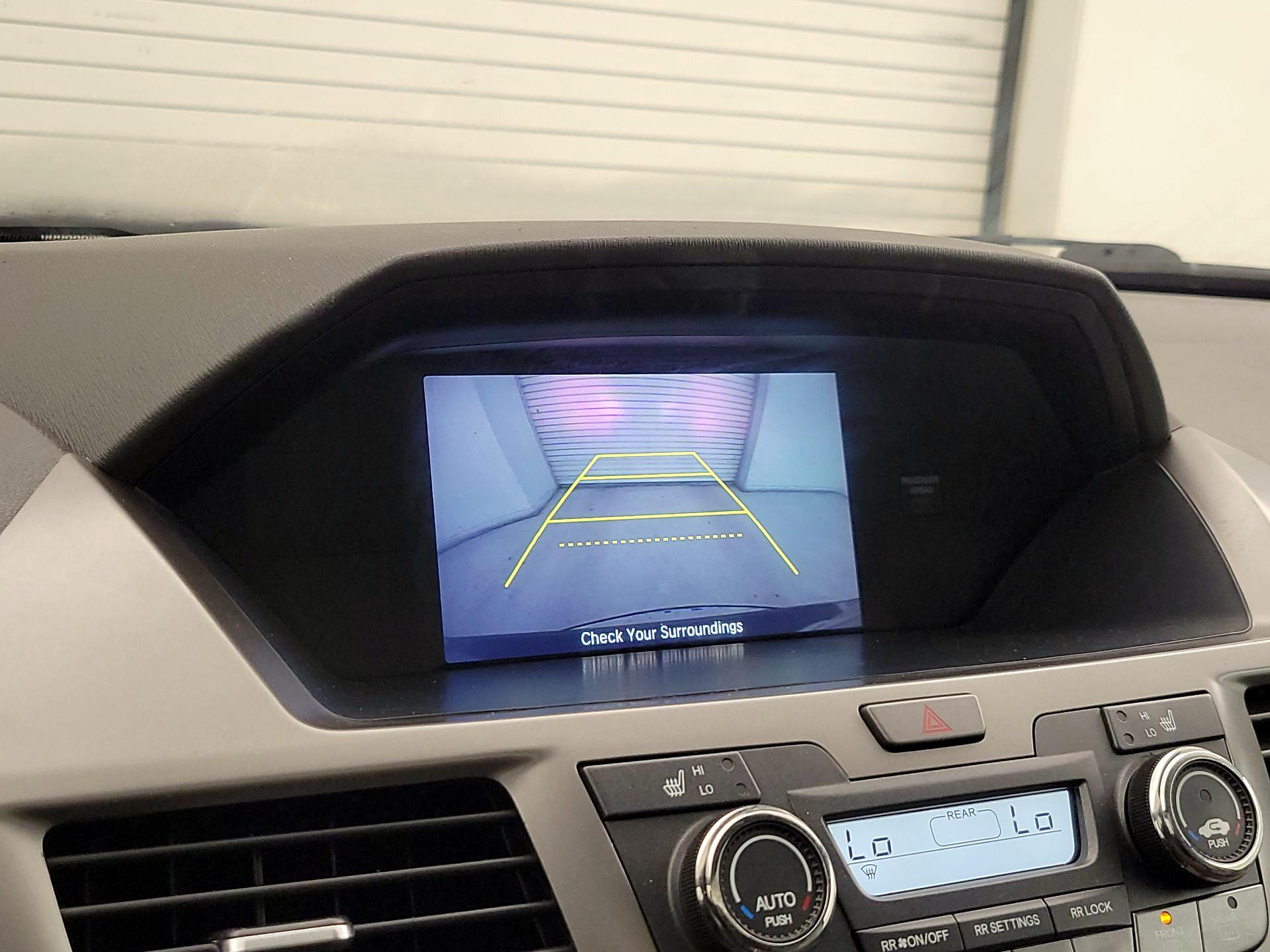 Thumbnail: 2016 Honda Odyssey - 14