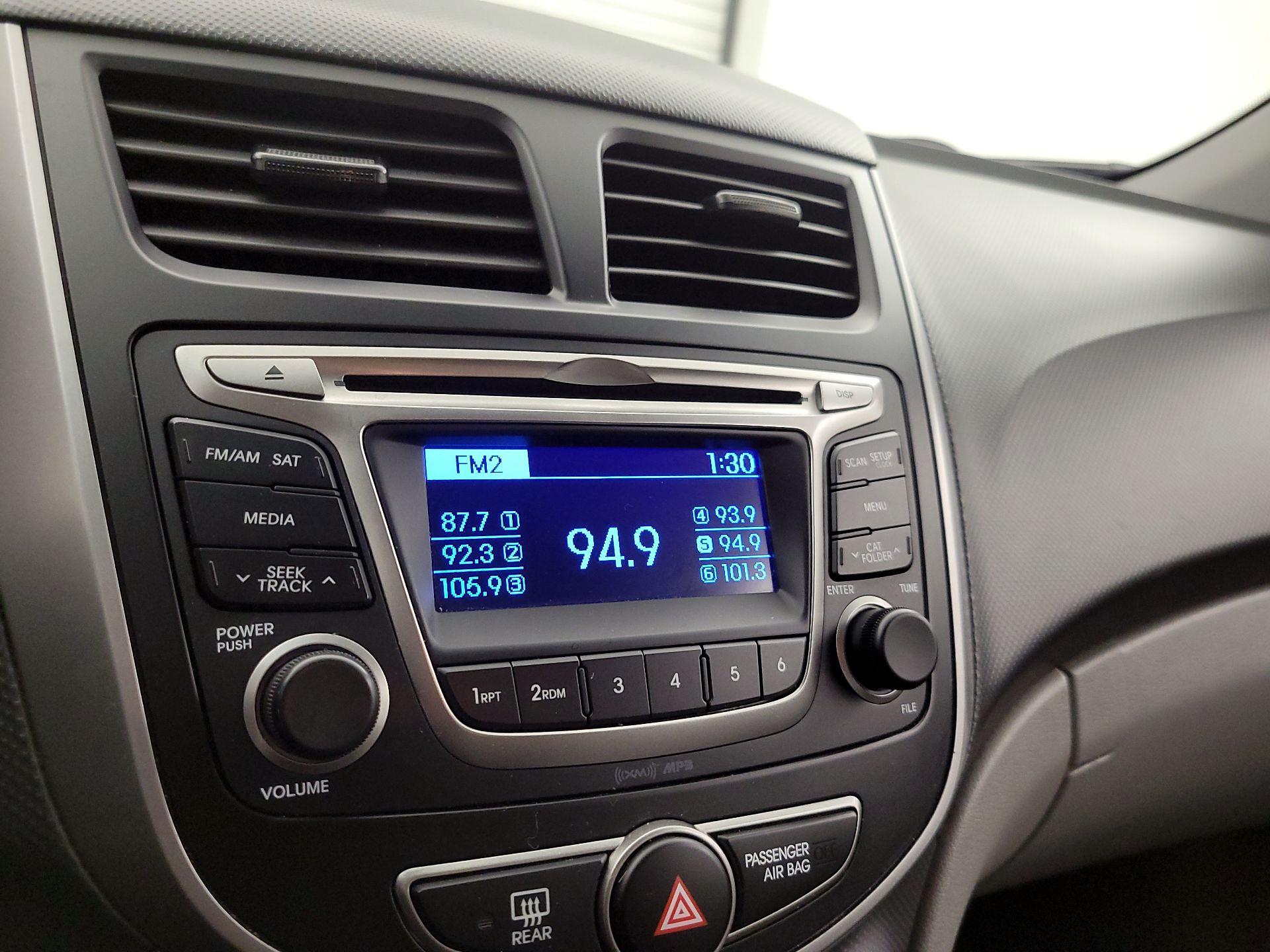 Thumbnail: 2016 Hyundai Accent - 14