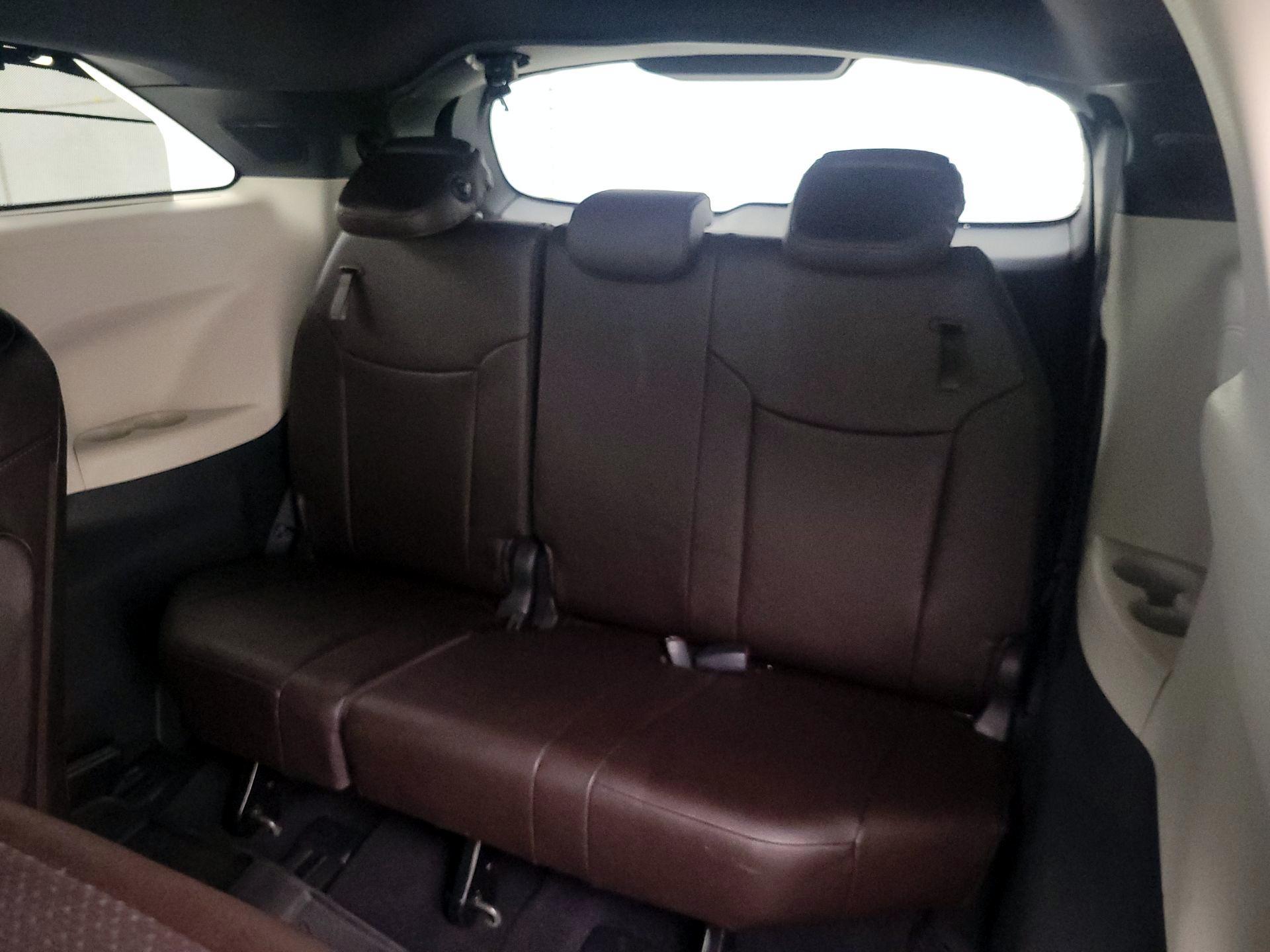 Thumbnail: 2024 Toyota Sienna - 20