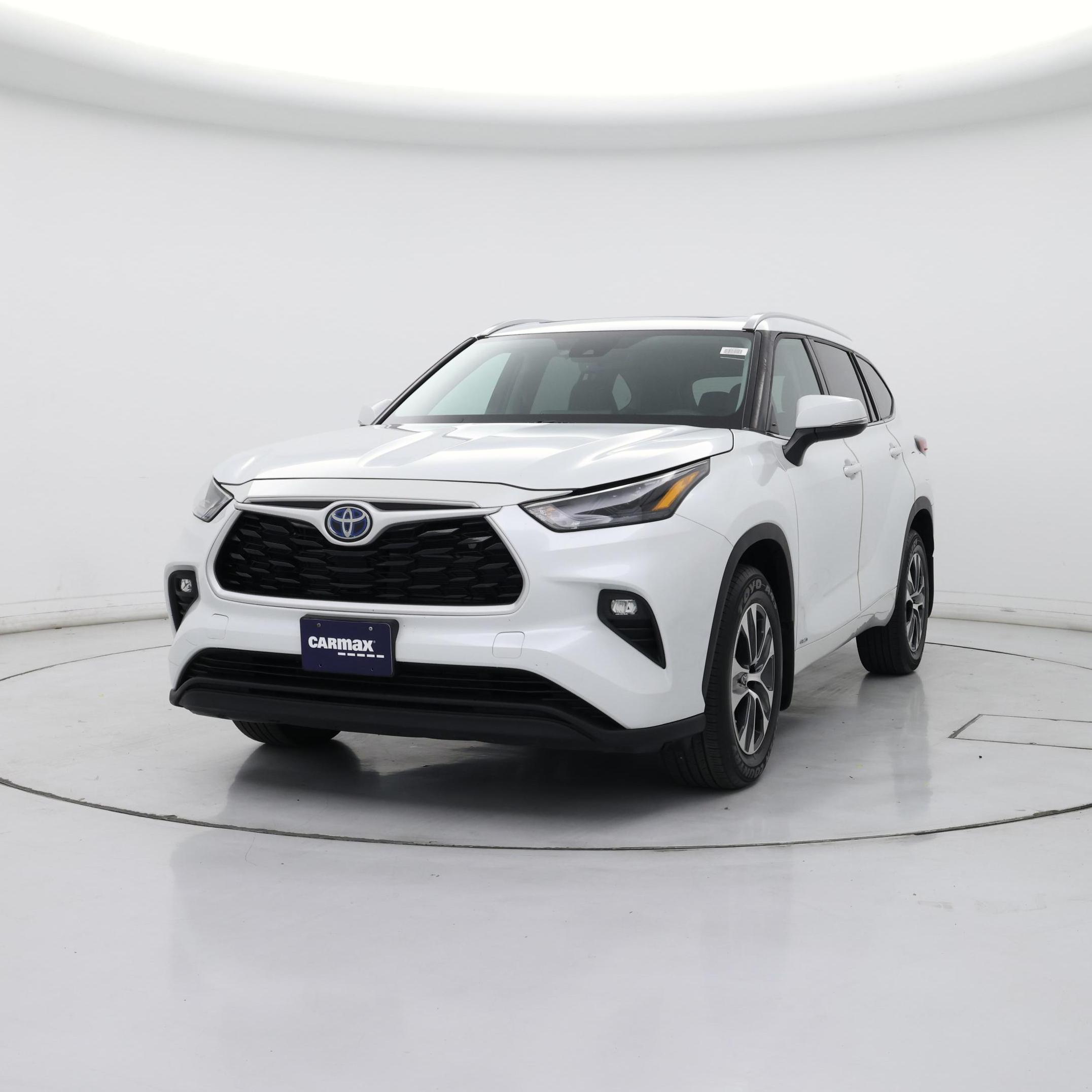 Thumbnail: 2022 Toyota Highlander - 4