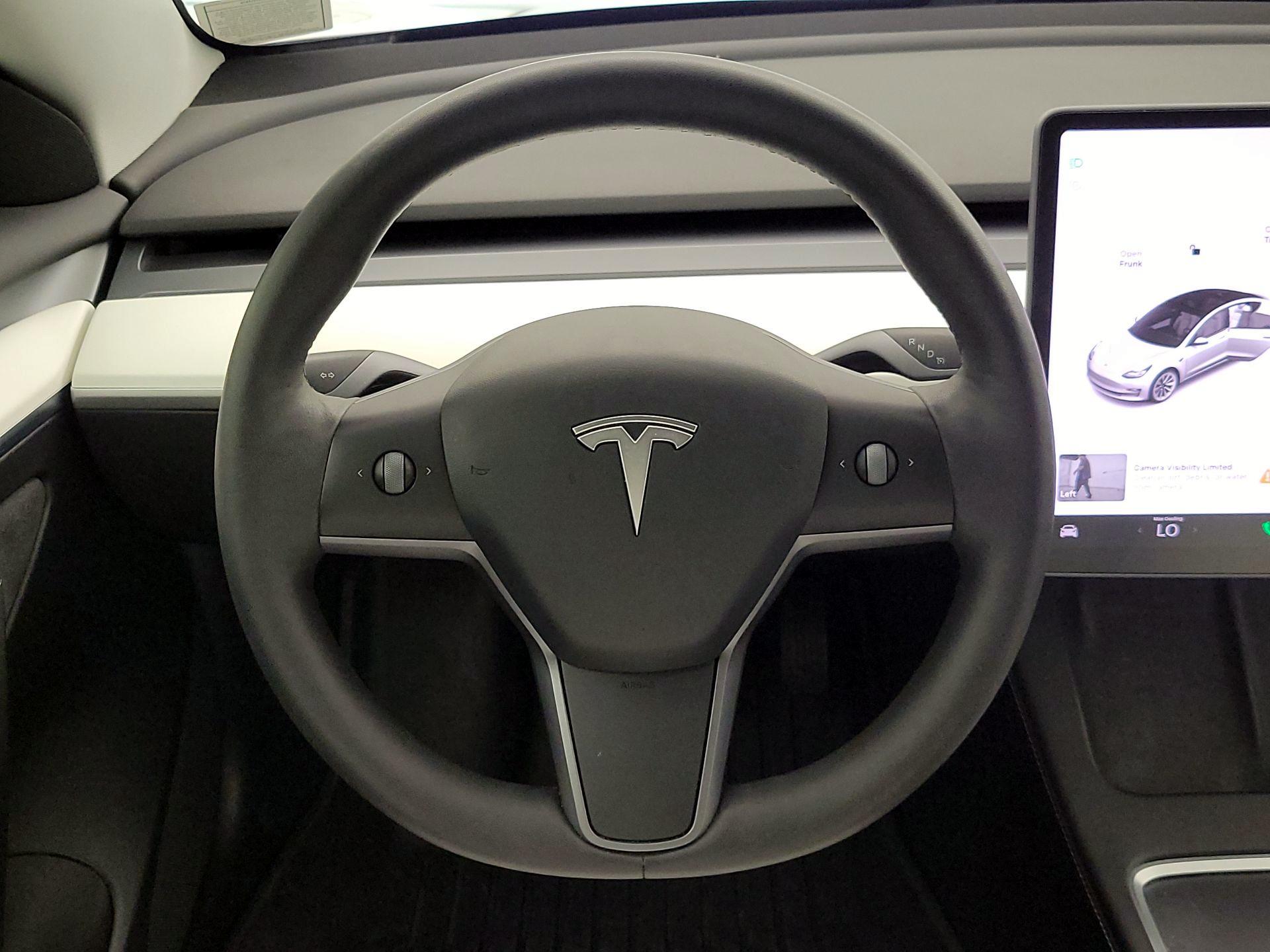 Thumbnail: 2021 Tesla Model 3 - 10