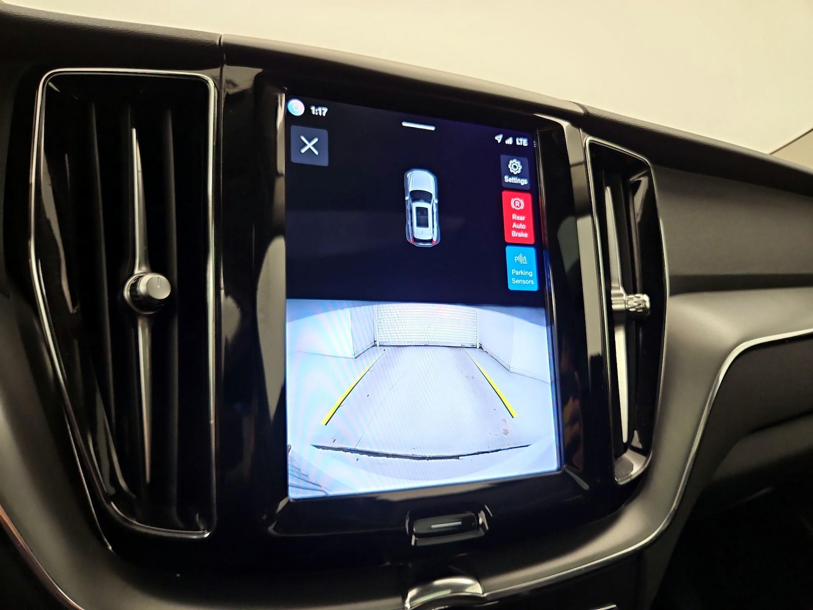2023 Volvo XC60 Core - Photo 15