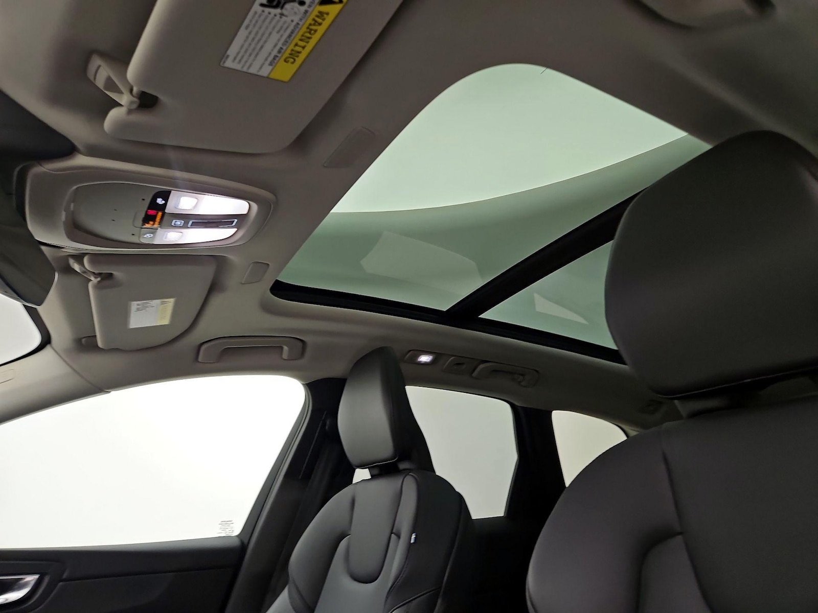 2023 Volvo XC60 Core - Photo 19