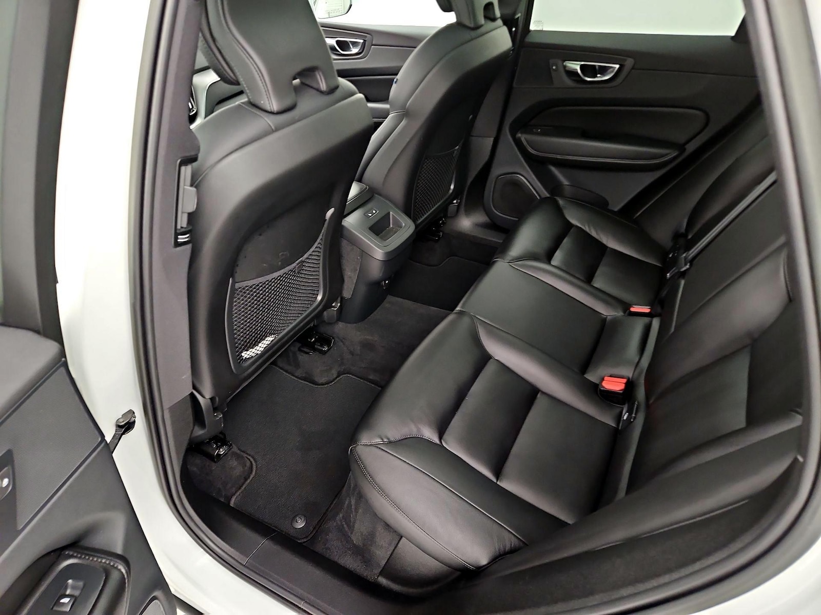 2023 Volvo XC60 Core - Photo 20