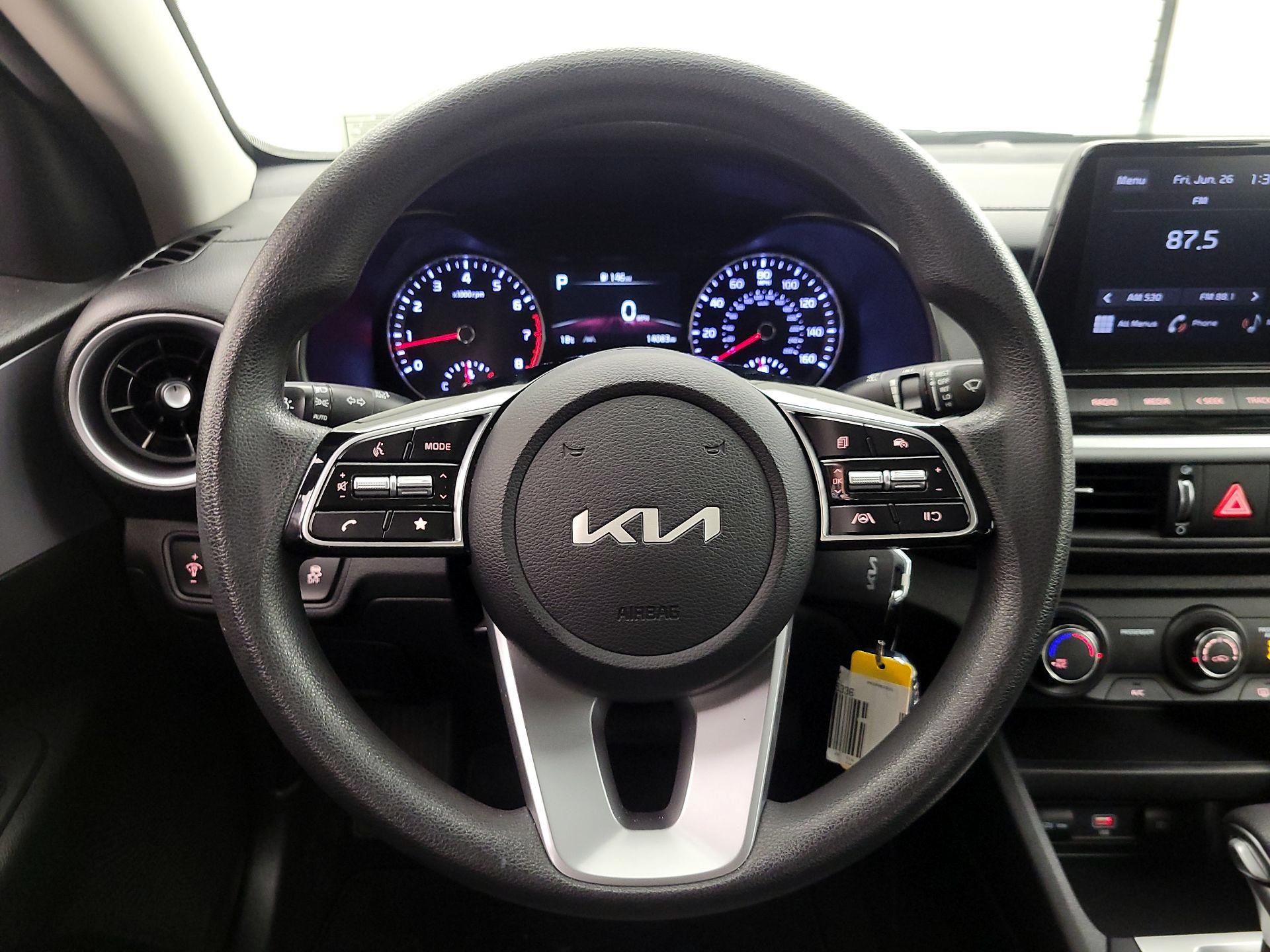 Thumbnail: 2024 Kia Forte - 10