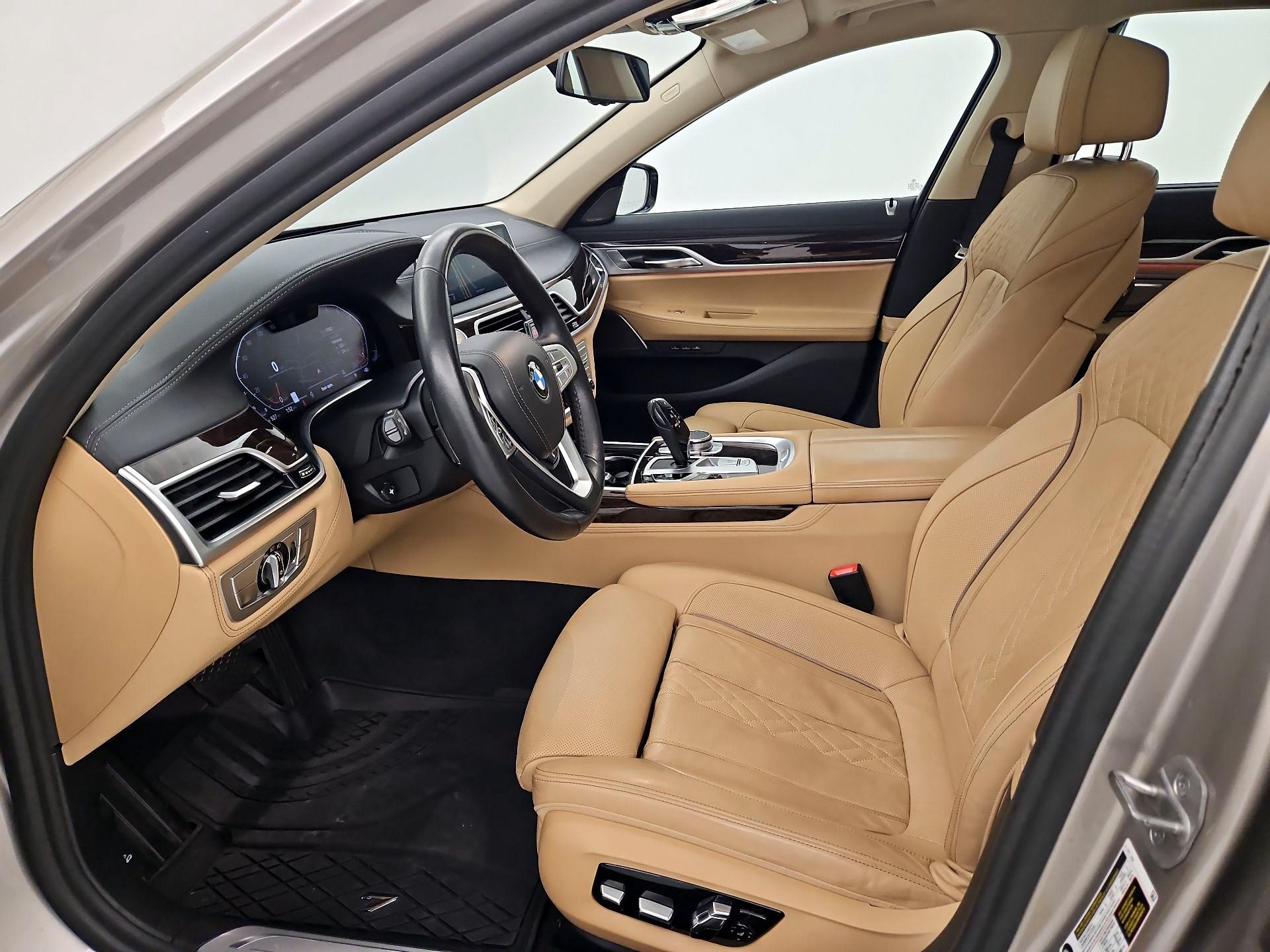 Thumbnail: 2022 BMW 7 Series - 11