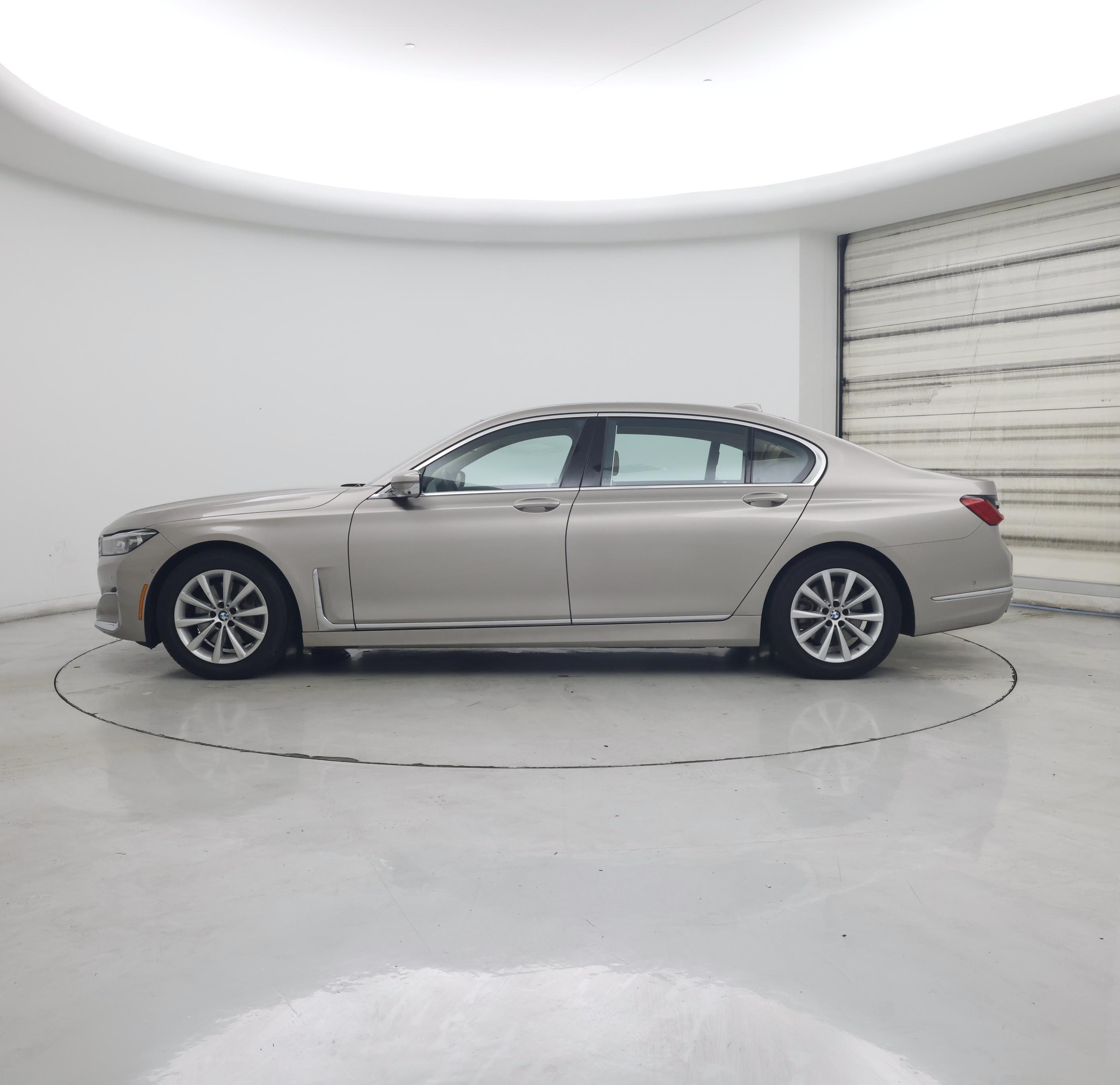 Thumbnail: 2022 BMW 7 Series - 3