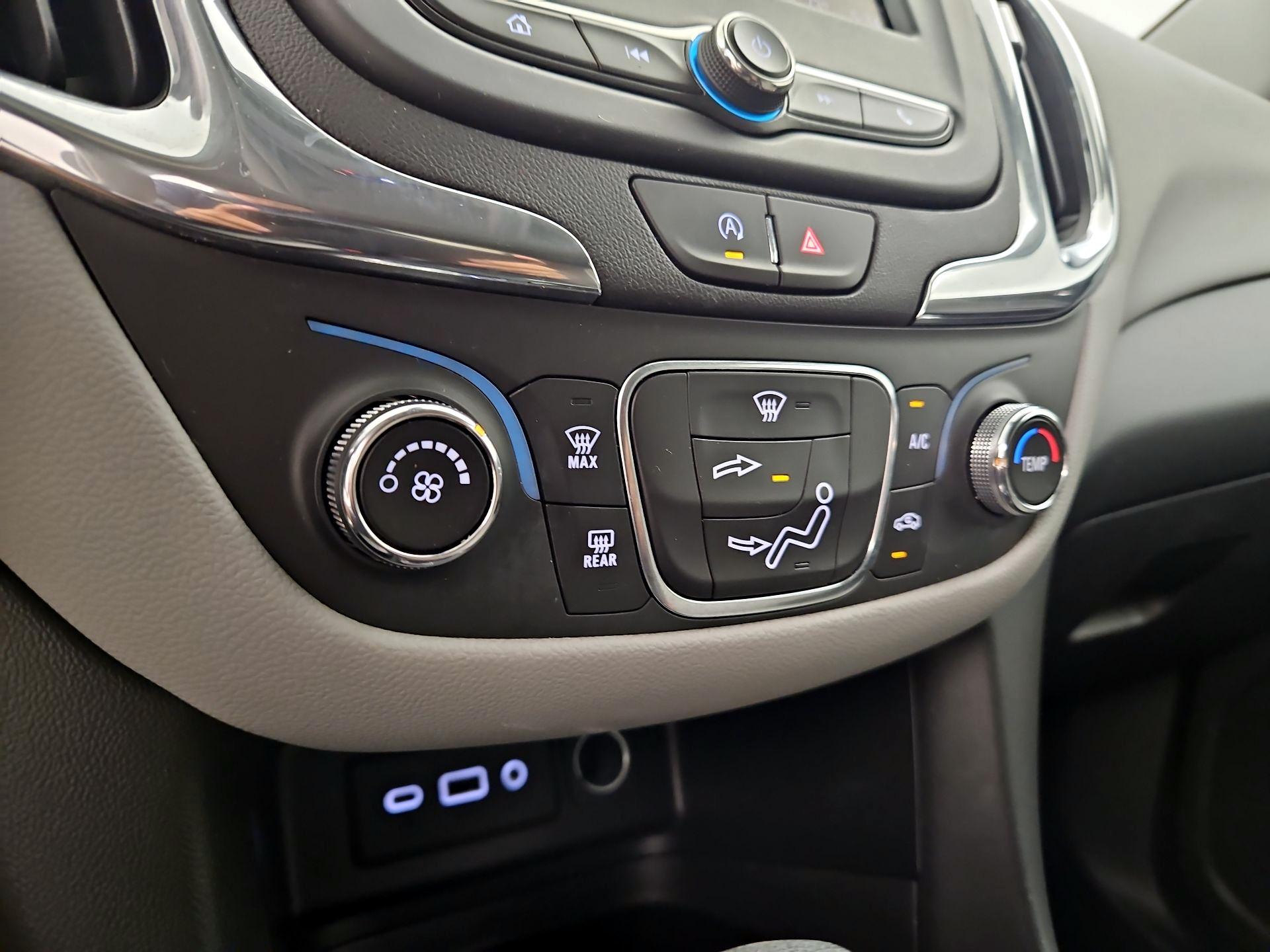 Thumbnail: 2023 Chevrolet Equinox - 16