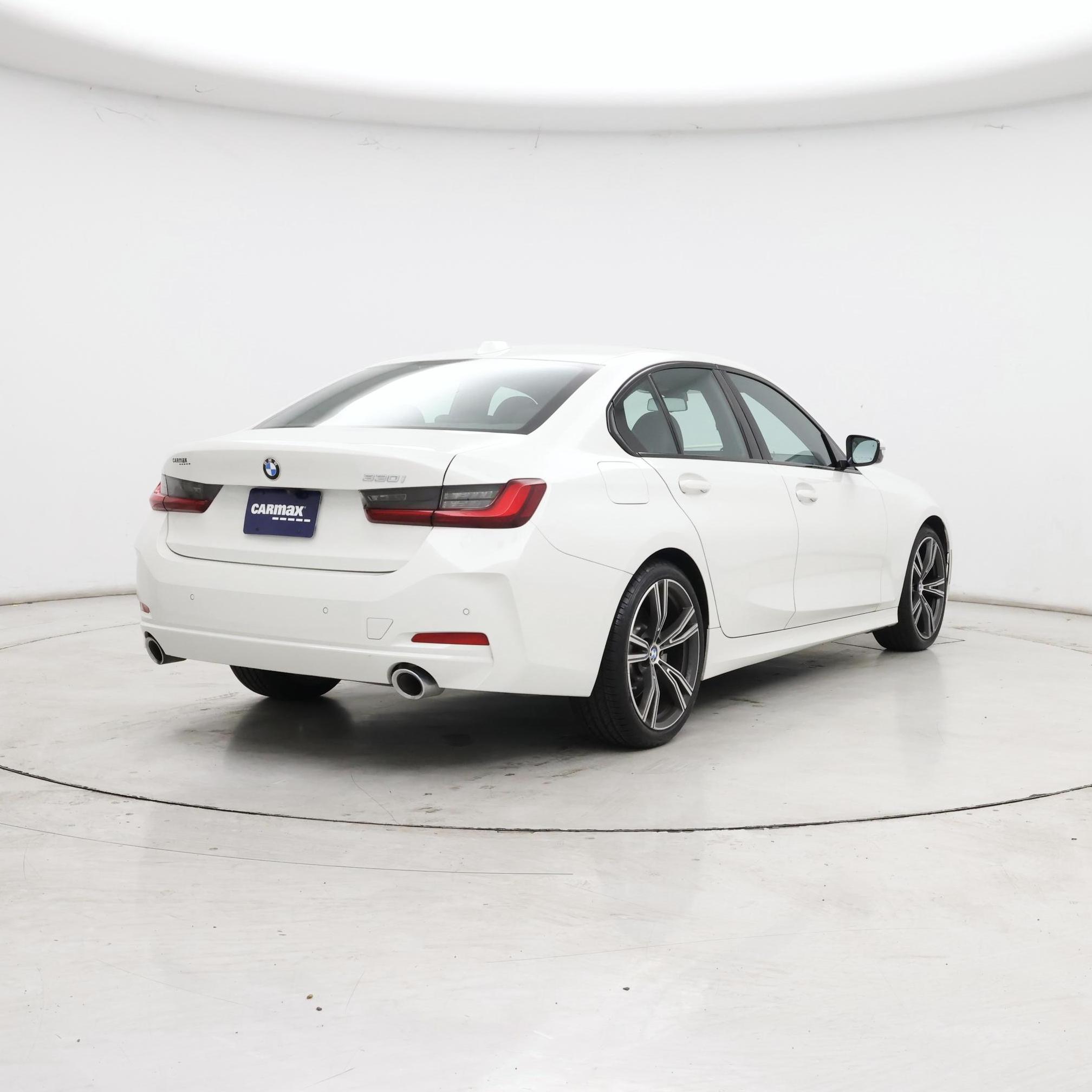 Thumbnail: 2023 BMW 3 Series - 8