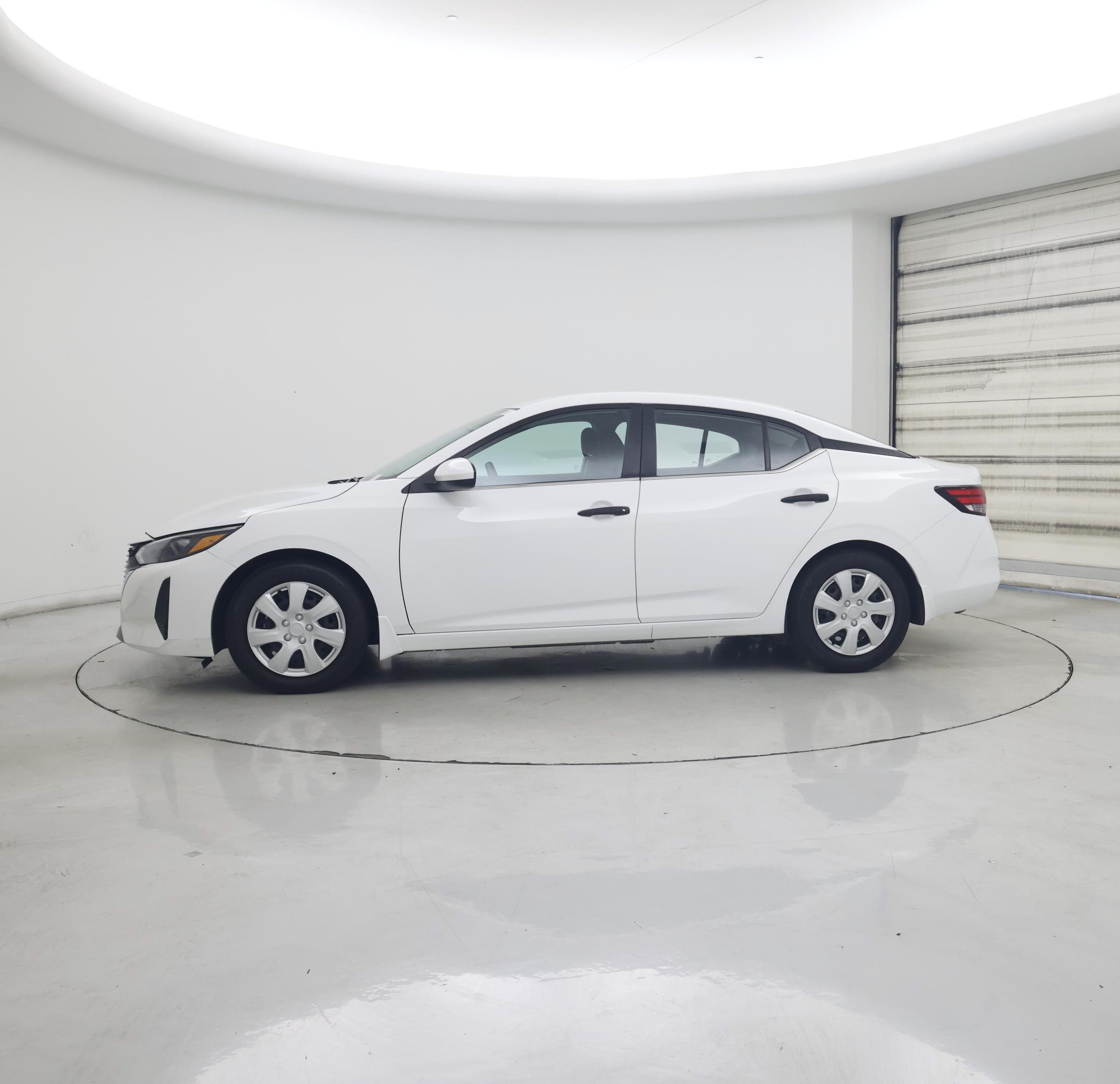 Thumbnail: 2025 Nissan Sentra - 3